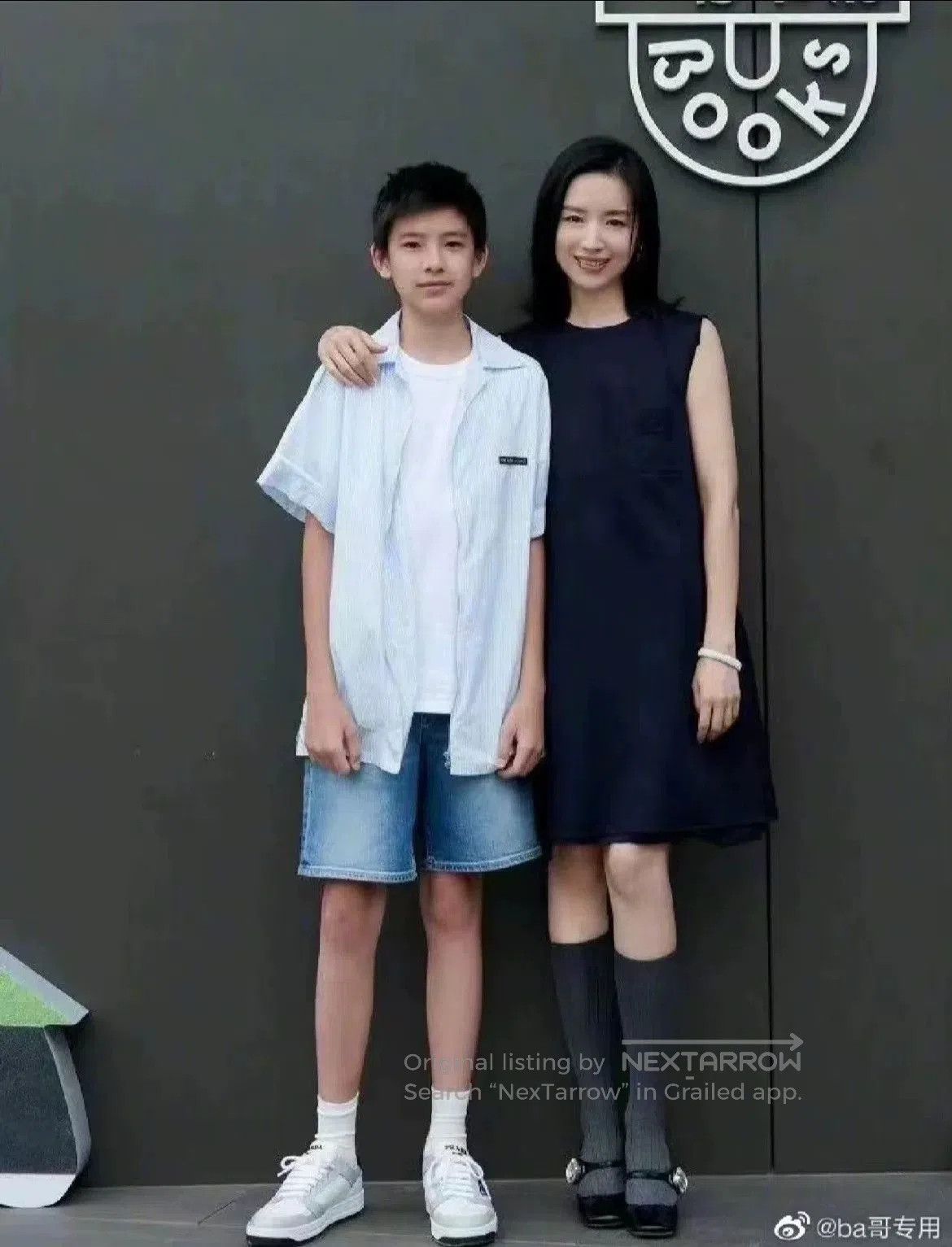 Miu Miu Miu Miu Navy Patch Logo Dress. Size S / US 4 / IT 40 - 6 Thumbnail