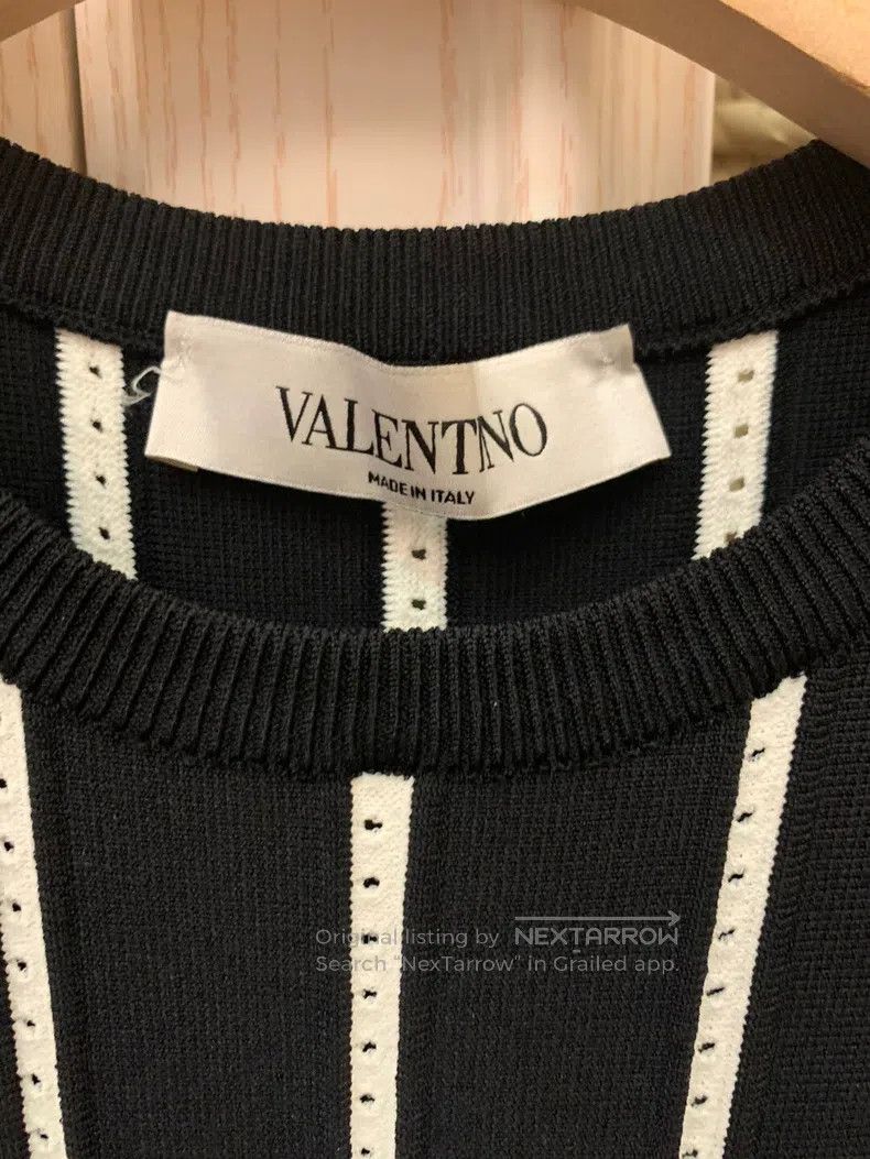 Valentino Valentino Classic dress Size M / US 6-8 / IT 42-44 - 2 Thumbnail