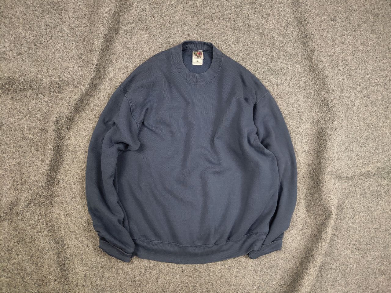 Fruit Of The Loom Vintage 90's Fruit of the Loom Best Crew Check Sweatshirt Size US M / EU 48-50 / 2 - 1 Thumbnail