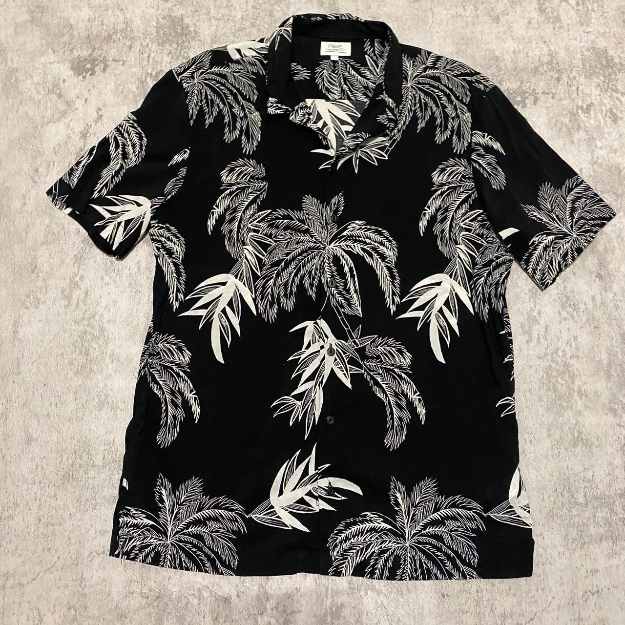 Other Black and white palm tree print shirt #tropicalvibes Size US L / EU 52-54 / 3 - 1 Thumbnail