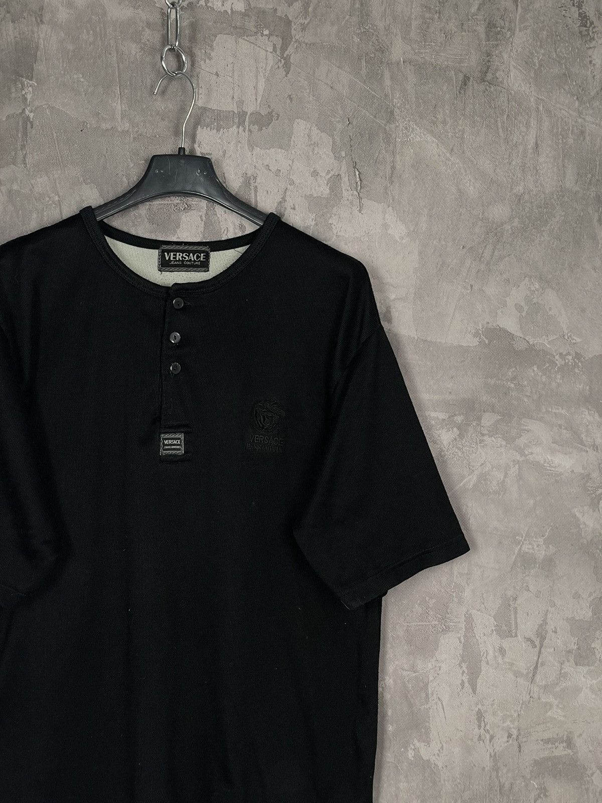 Versace × Versace Jeans Couture × Vintage 00's Y2K Versace Jeans Couture Black Retro Polo Shirt Size US L / EU 52-54 / 3 - 4 Thumbnail