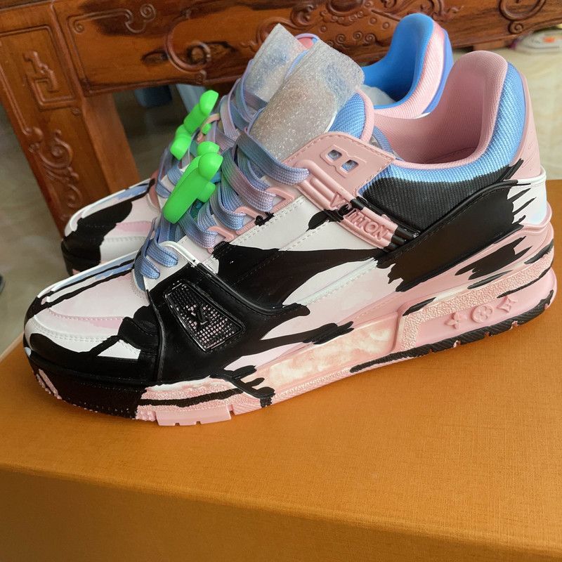 Louis Vuitton Trainer Artistic Collaboration Low-top Sneakers 0079
