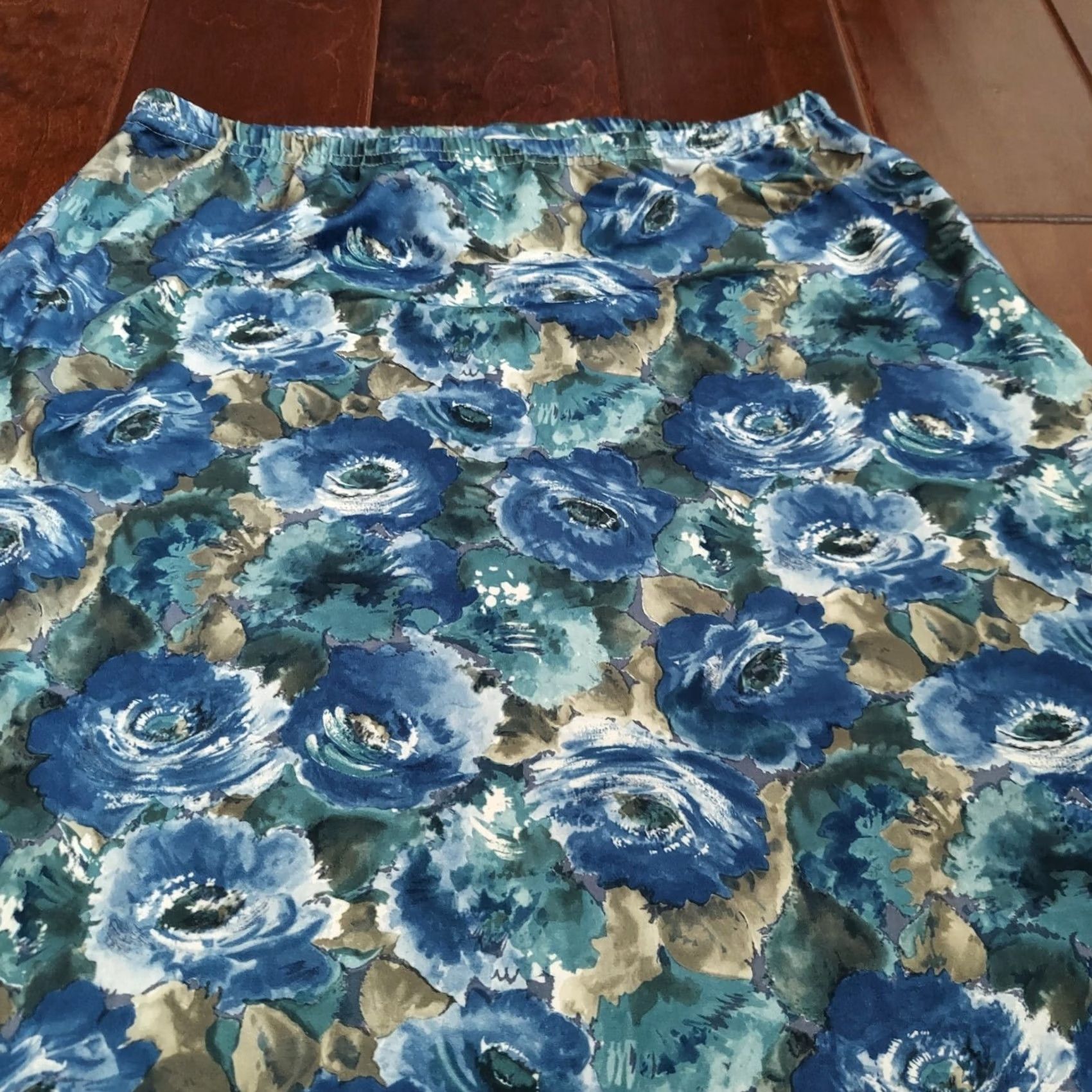 Vintage Charlotte Russe Women's Blue Floral Ribbed Side Slit Midi Skirt M Regular Size 32" / US 10 / IT 46 - 5 Thumbnail