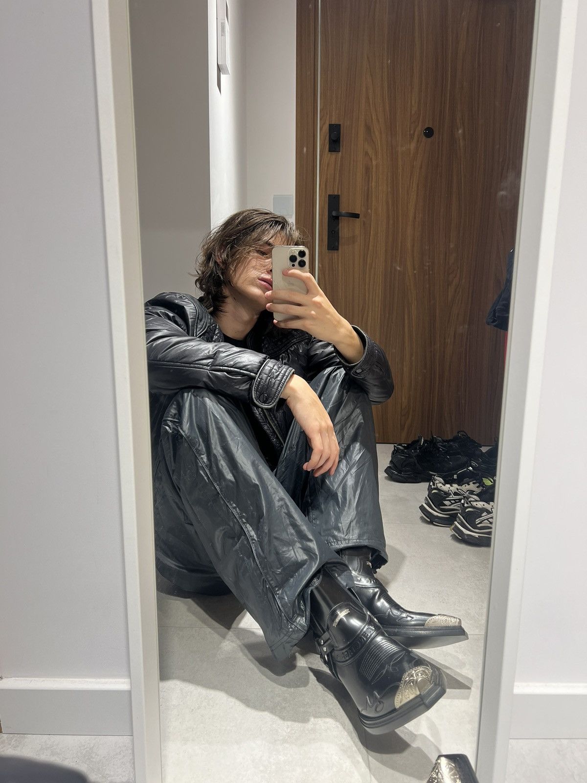 Balenciaga 🚨 Cowboy Balenciaga Santiag Boots - Black Leather Size US 8 / EU 41 - 16 Thumbnail