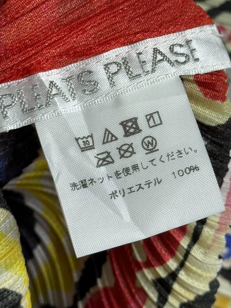 Issey Miyake Issey Miyake size:3 A red Peking Opera mask with a round n Size S / US 4 / IT 40 - 3 Thumbnail