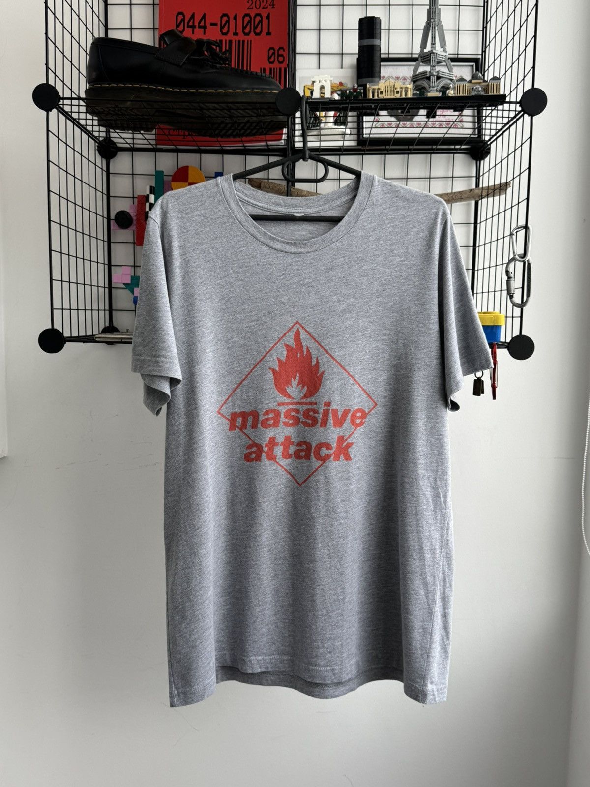 Band Tees Vintage Massive Attack T-shirt Aphex Twin Bjork Size US L / EU 52-54 / 3 - 1 Thumbnail