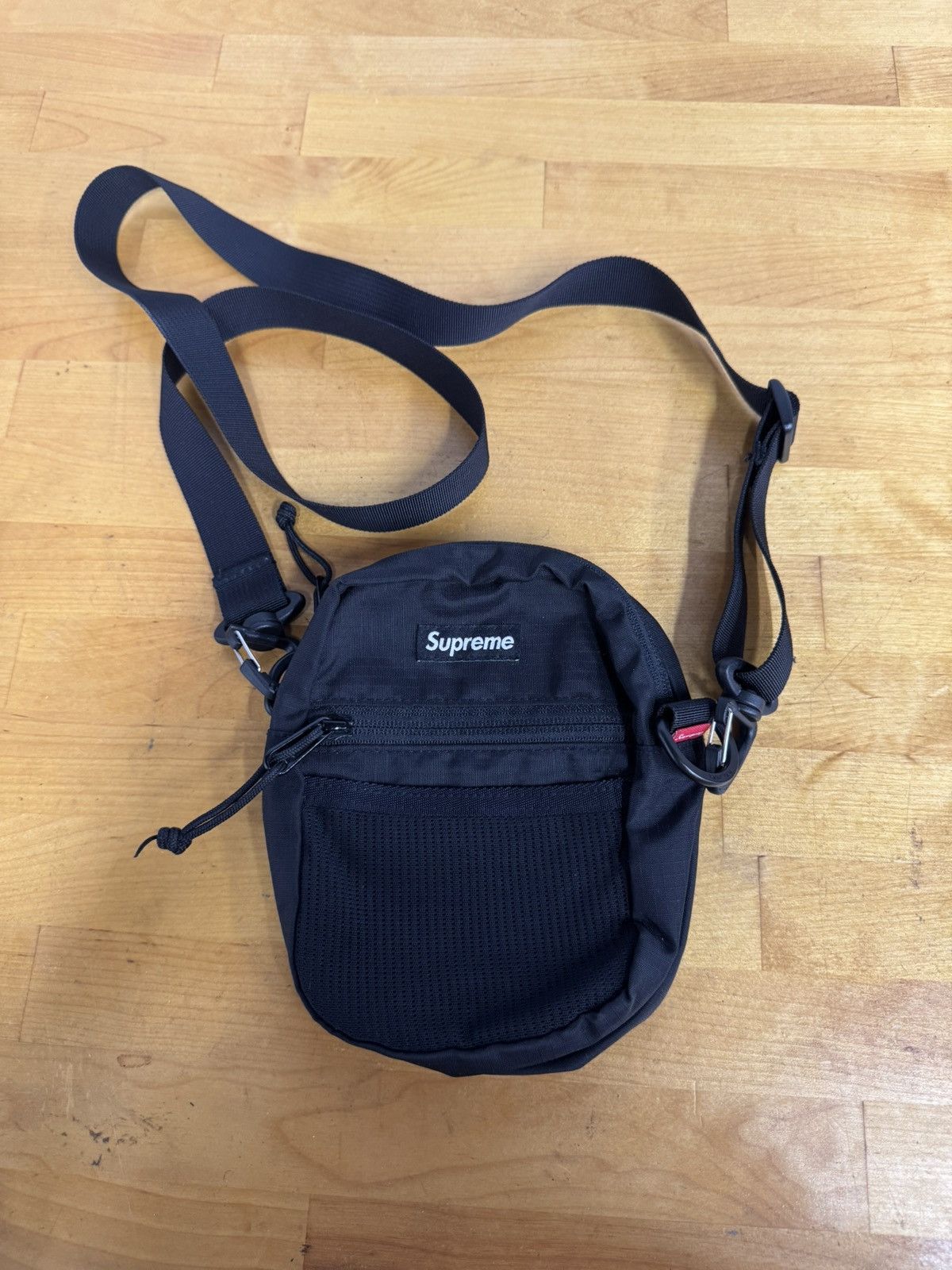 バッグ Supreme Shoulder Bag Black 18SS supreme shoulder bag black 18ss ショルダーバッグ