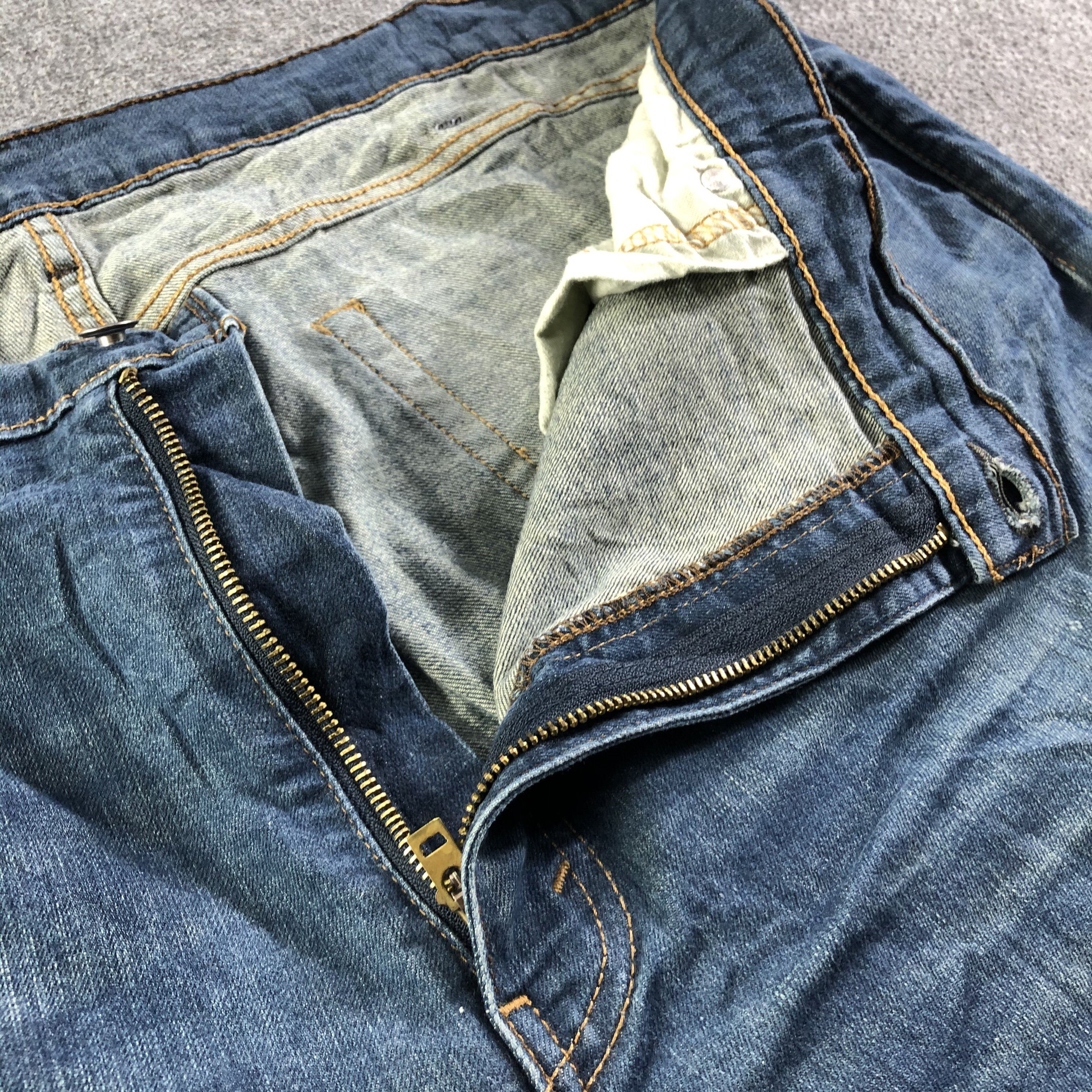 Levi's Vintage Blue Wash Levis 541 Jeans-J4087 Size US 43 - 7 Thumbnail