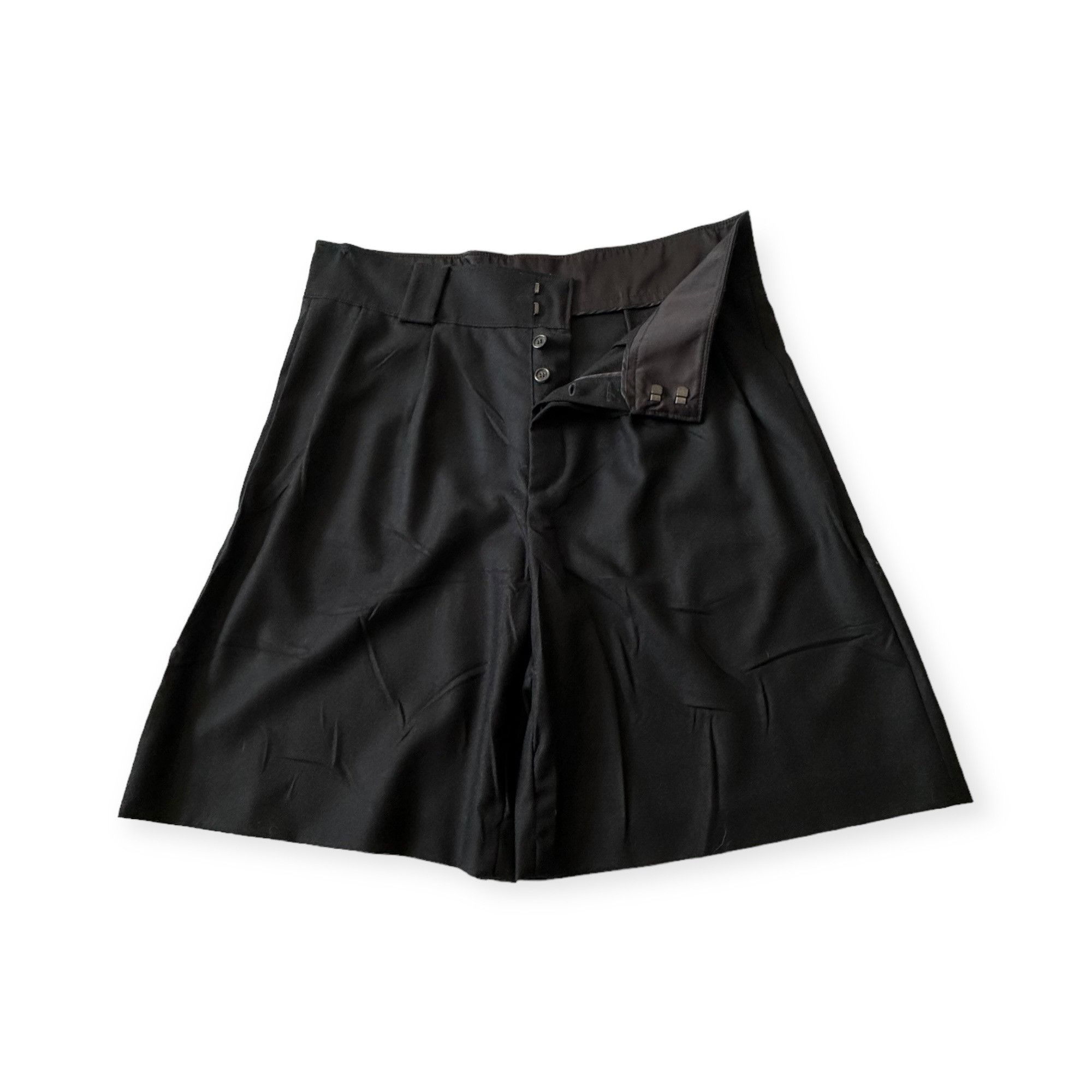 Miu Miu Miu Miu FW2006 Black Wool Culottes Skirt Shorts IT46 Runway Size 32" / US 10 / IT 46 - 5 Thumbnail