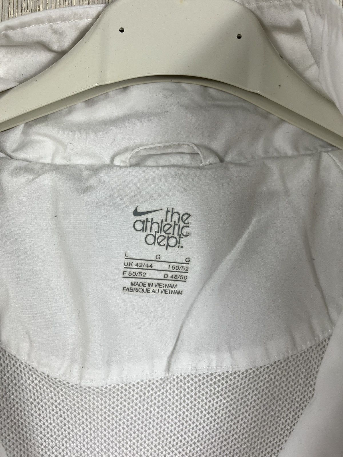 Nike × Vintage Vintage Nike athletic dept y2k nylon windbreaker jacket Size US L / EU 52-54 / 3 - 15 Thumbnail