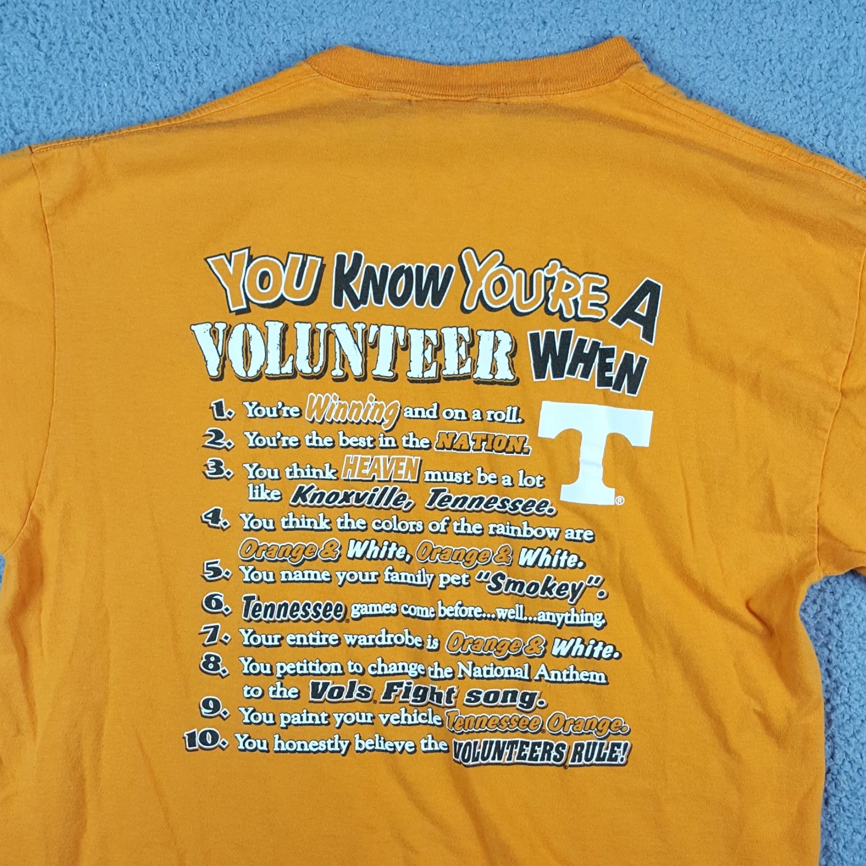 Vintage VINTAGE 90s Tennessee Volunteers T-Shirt L Orange Cotton Funny College Football Mens Size US L / EU 52-54 / 3 - 5 Thumbnail