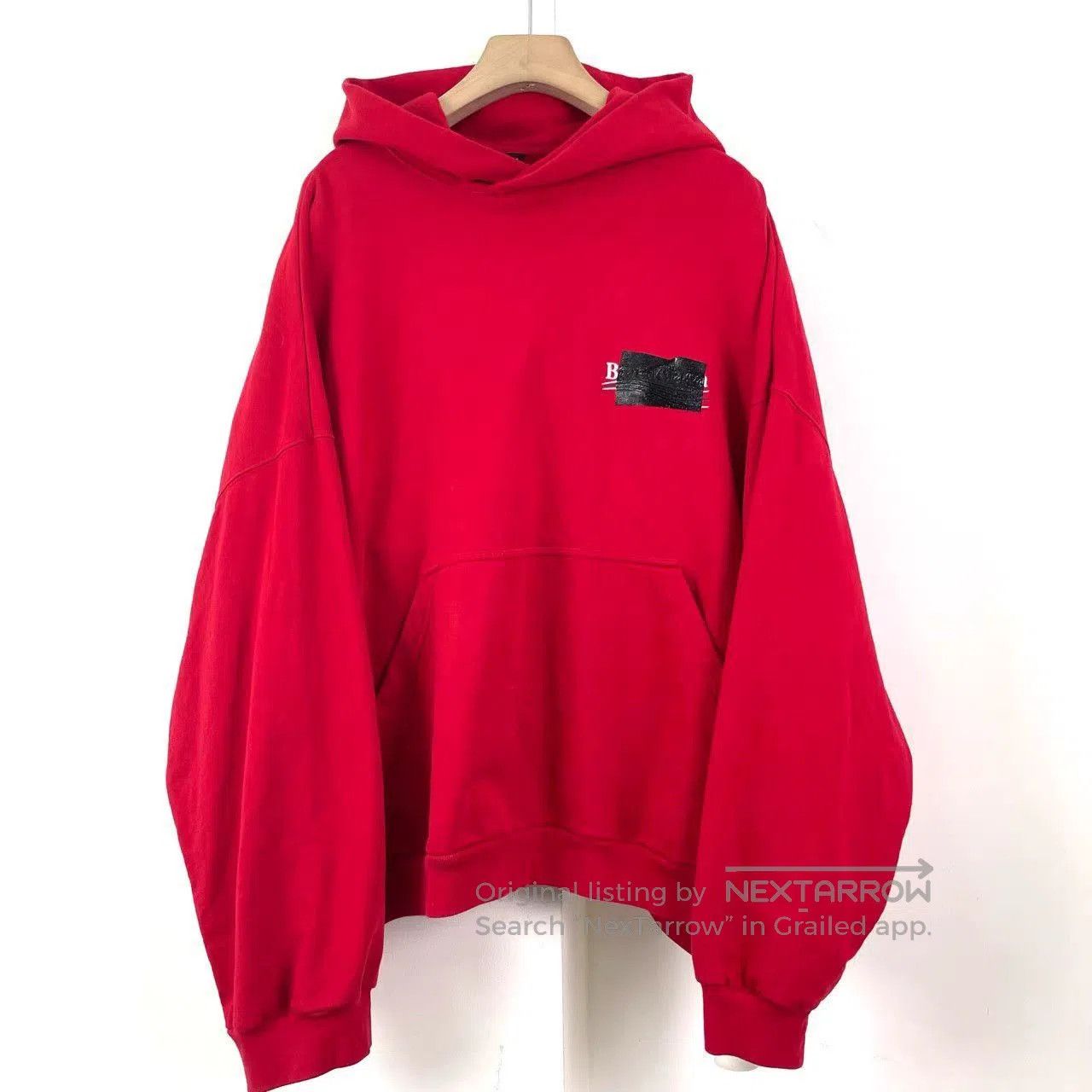 Balenciaga Red Oversized Hoodie with Front Pocket. Size US M / EU 48-50 / 2 - 1 Thumbnail