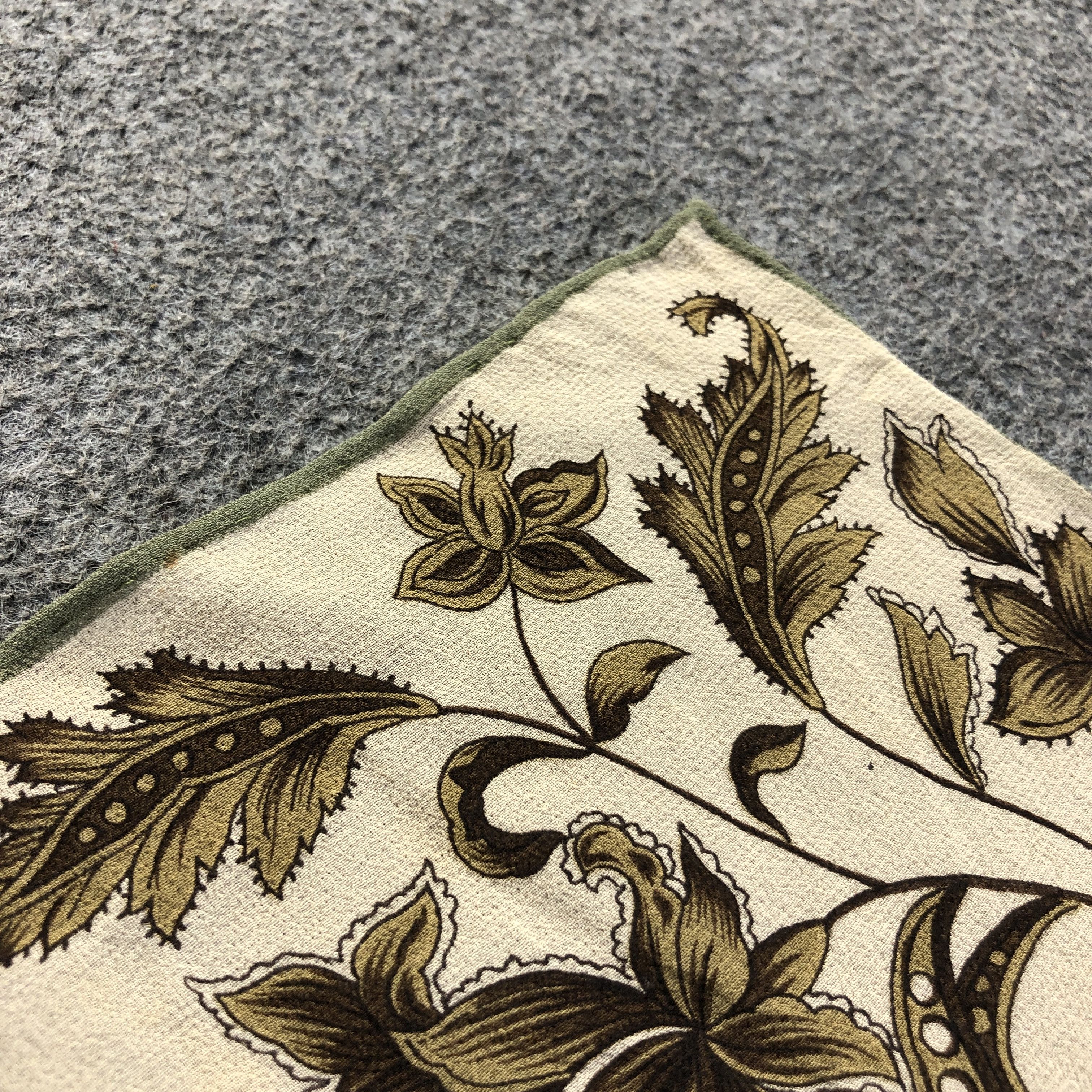 Stefano Ricci Stefano Ricci Floral Hand Rolled Silk Scarf M1044 Size ONE SIZE - 12 Thumbnail