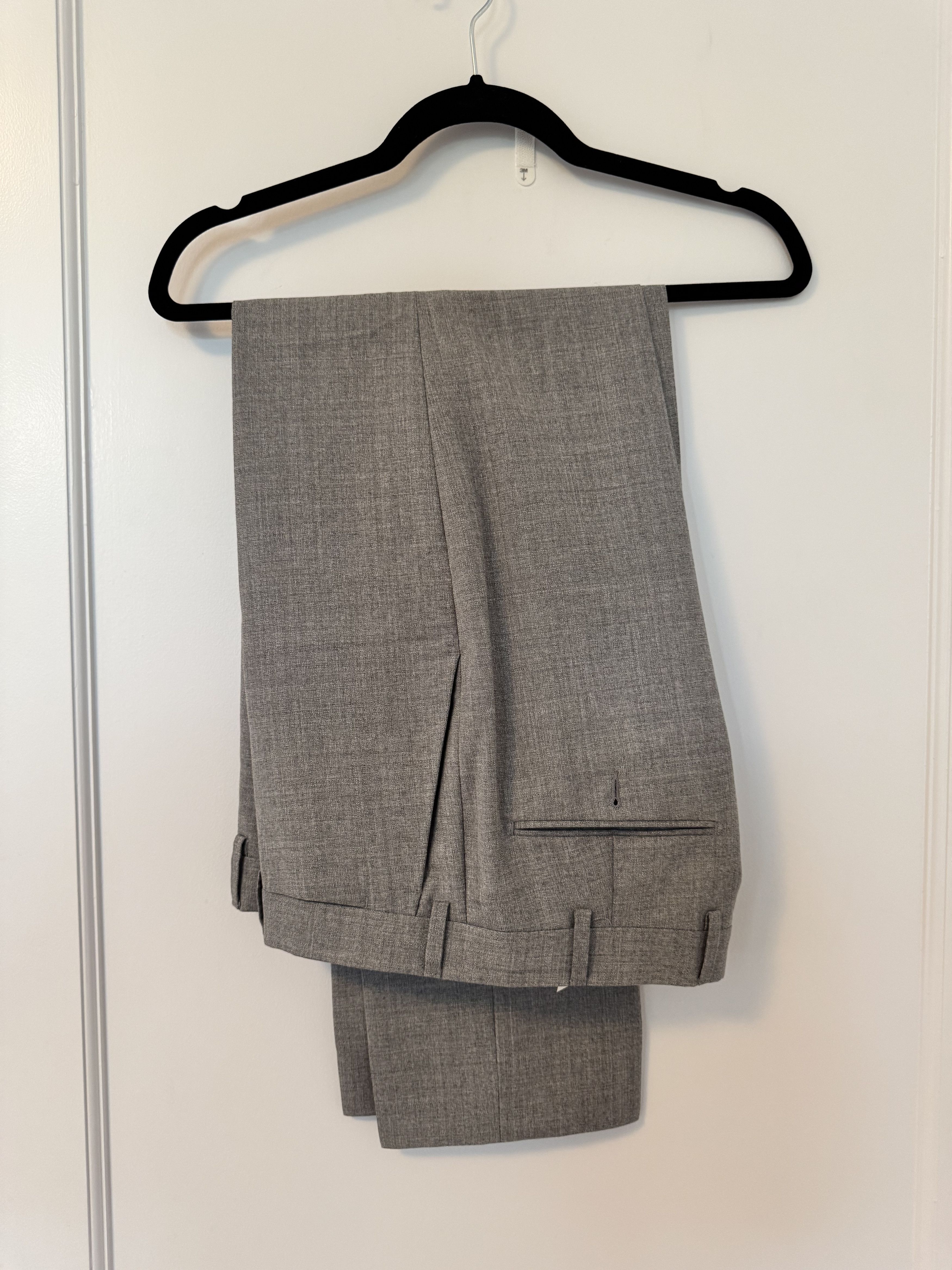Suitsupply Suitsupply • Light Gray Tropical Wool Suit (MTM) • 36 / 32 Size 36R - 2 Thumbnail