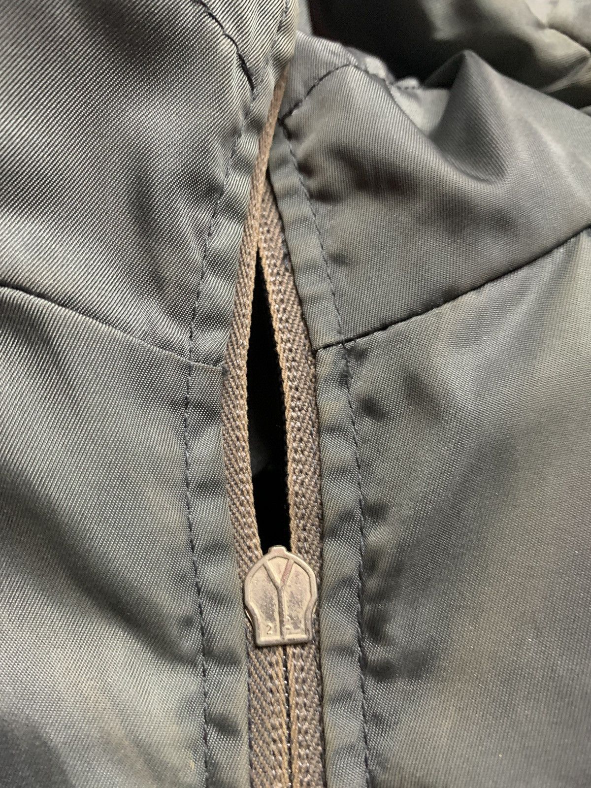 Prada Pravda nylon anorak jacket Size US M / EU 48-50 / 2 - 12 Thumbnail