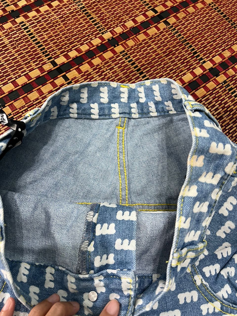 Issey Miyake × mercibeaucoup Issey Miyake Mercibeaucop Full Print Denim Jeans Size US 29 - 9 Thumbnail