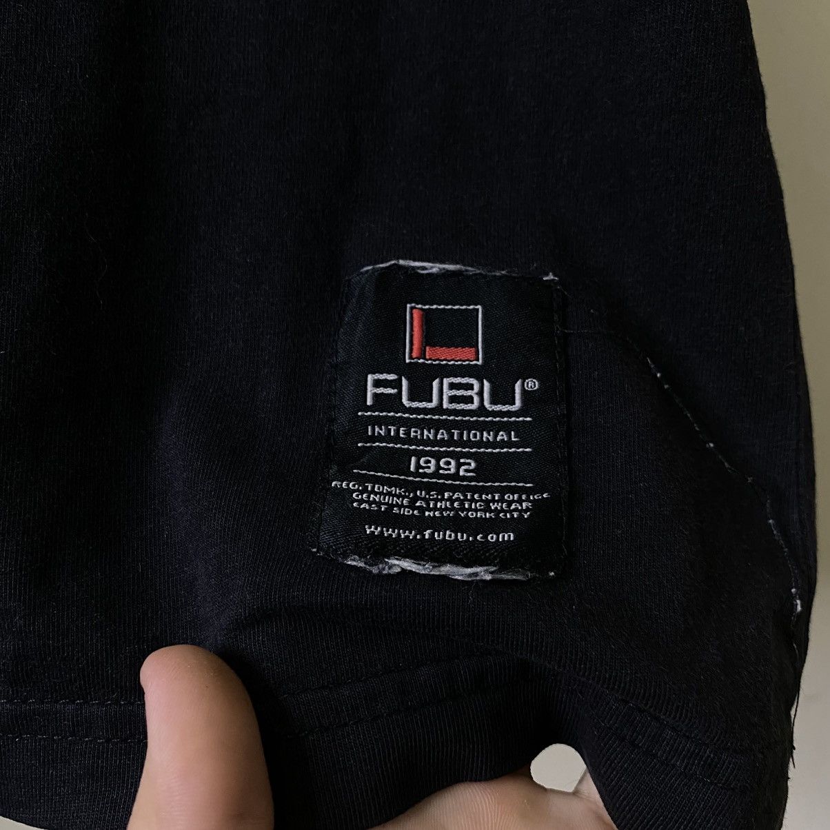 Fubu Vintage Y2K Fubu Hip Hop Jnco Southpole Karl Kani Style Tee Size US L / EU 52-54 / 3 - 4 Thumbnail
