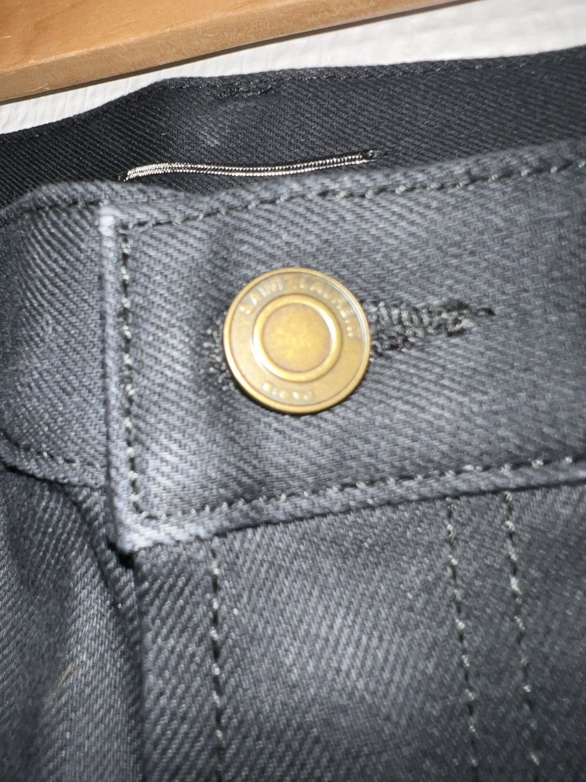 Saint Laurent Paris Saint Laurent Paris black short denim Size US 33 - 3 Thumbnail