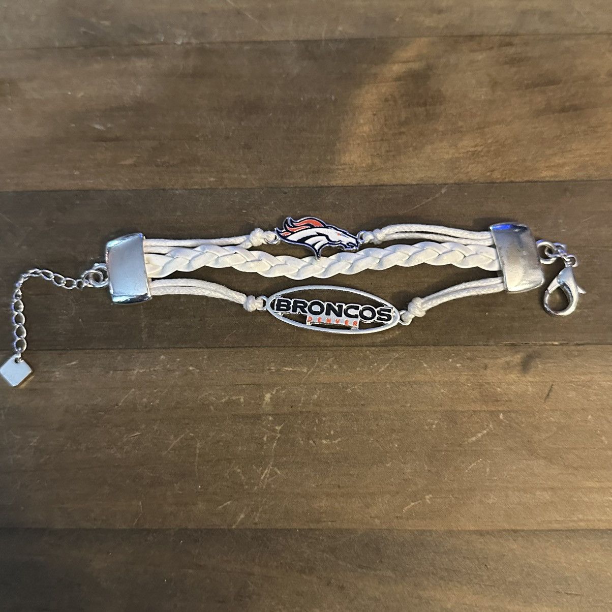 Other Denver Broncos multi strand leather bracelet Size ONE SIZE - 4 Thumbnail