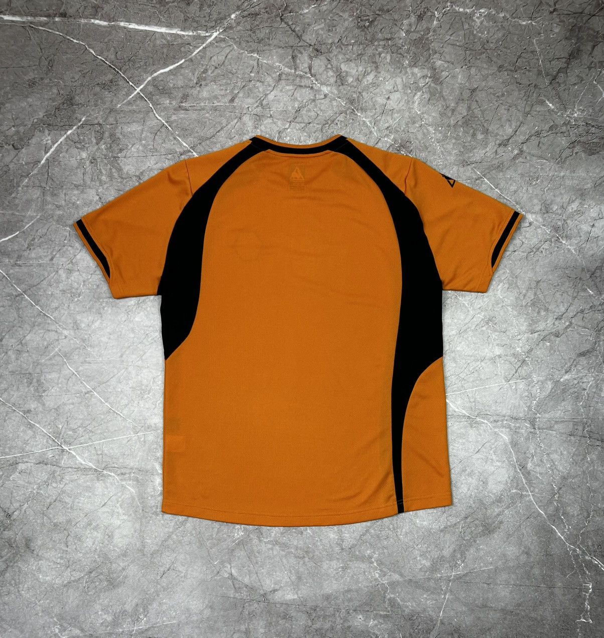 Le Coq Sportif Vintage Le Coq Sportif Wolverhampton Jersey Size L Size US L / EU 52-54 / 3 - 2 Thumbnail