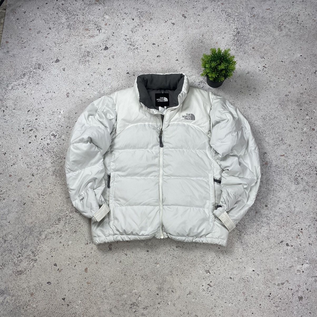 Vintage The North Face 700 White Goose Down Puffer Jacket