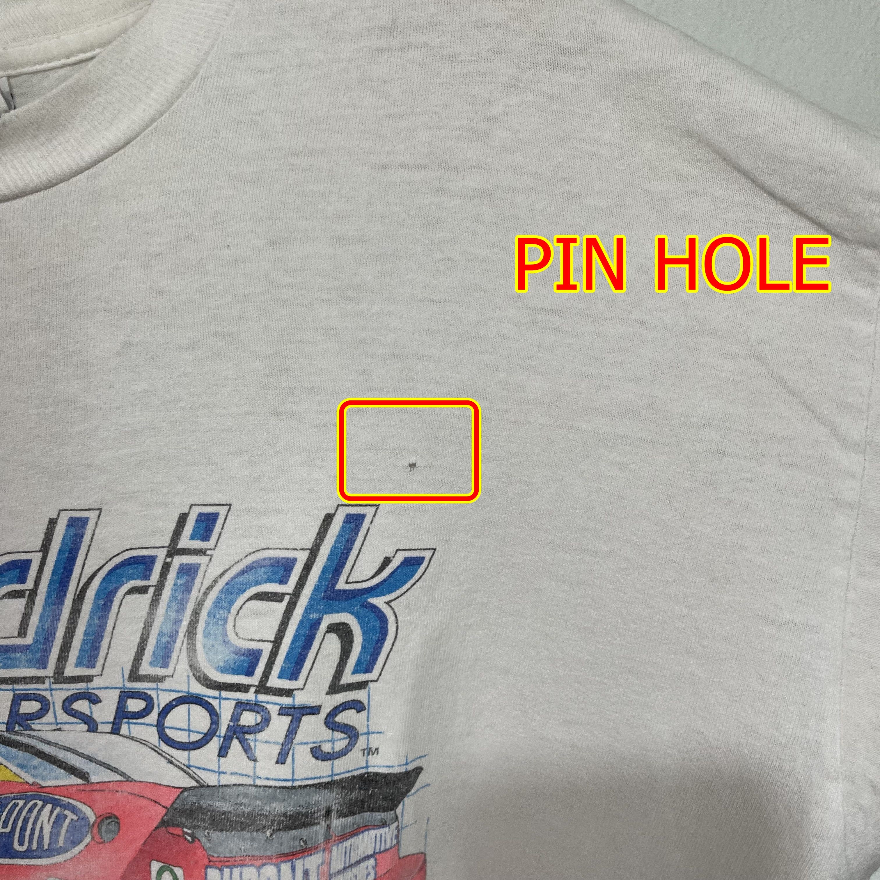 Vintage Vintage 1997 Hendrick Motorsports T-Shirt Size US XL / EU 56 / 4 - 11 Thumbnail