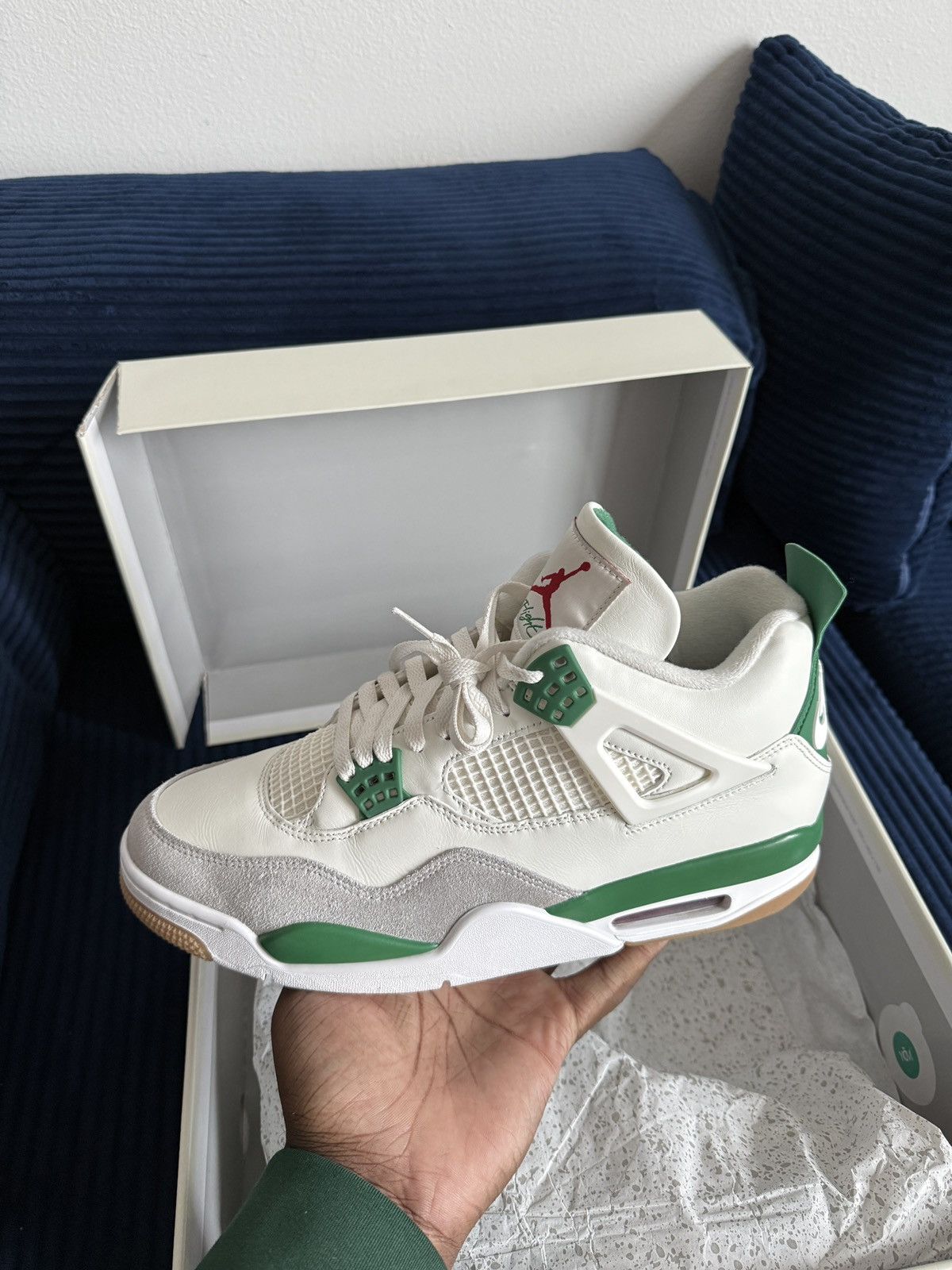 Jordan Brand Jordan x Nike SB Pine Green 4s Size US 12 / EU 45 - 3 Thumbnail