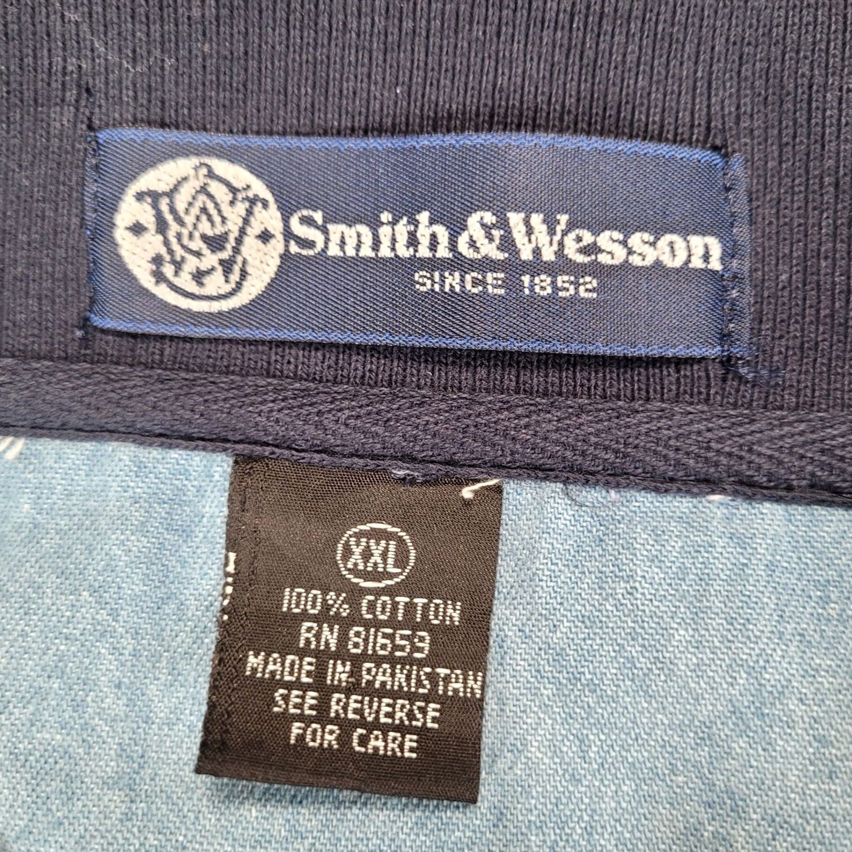 Vintage Smith & Wesson Chambray Shirt Short Sleeve XXL Blue Button-Up Collared Men’s Cotton Relaxed Size US XXL / EU 58 / 5 - 2 Thumbnail