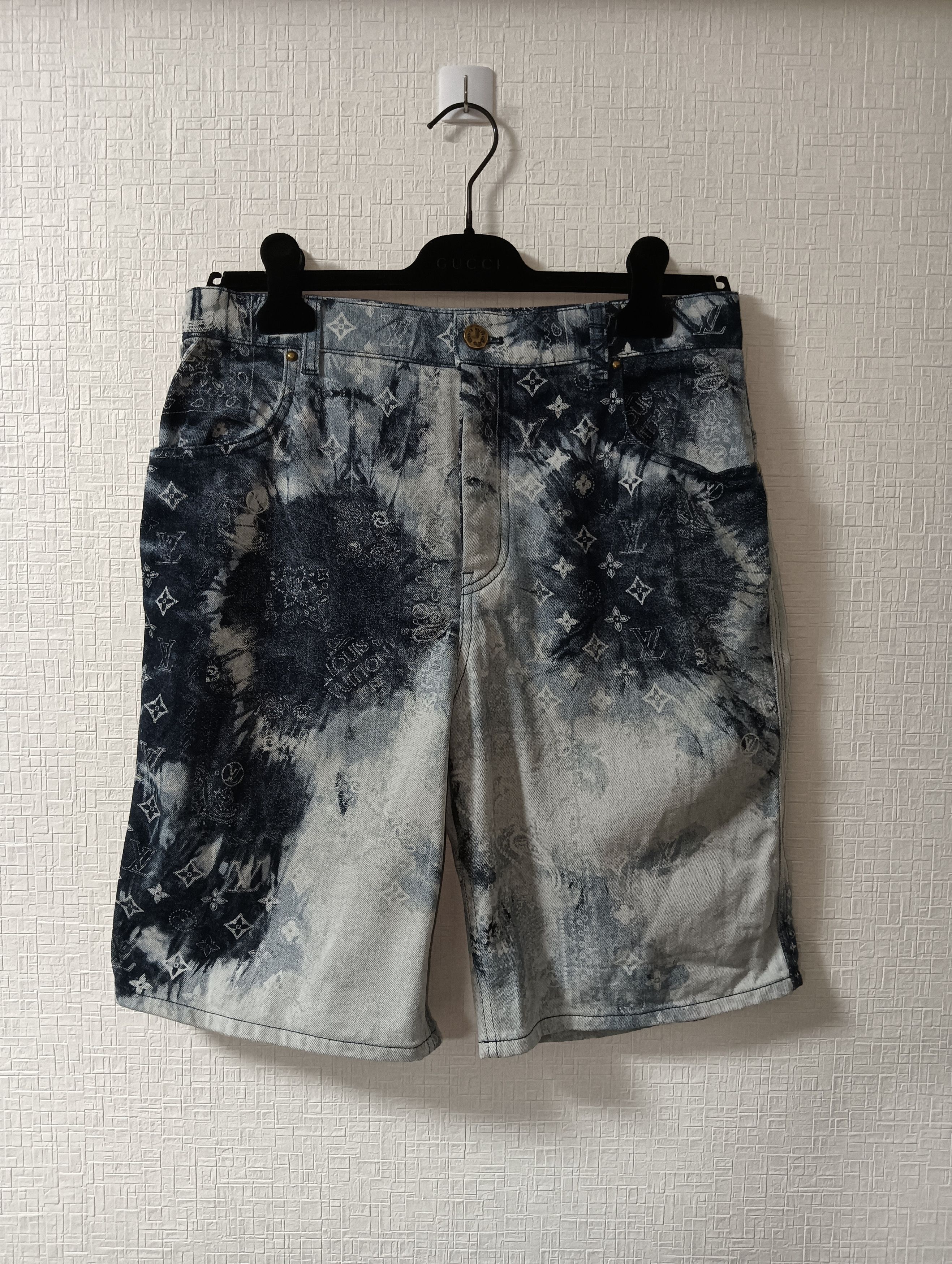 Louis Vuitton Bandana Monogram Denim Shorts Size US 30 / EU 46 - 1 Thumbnail