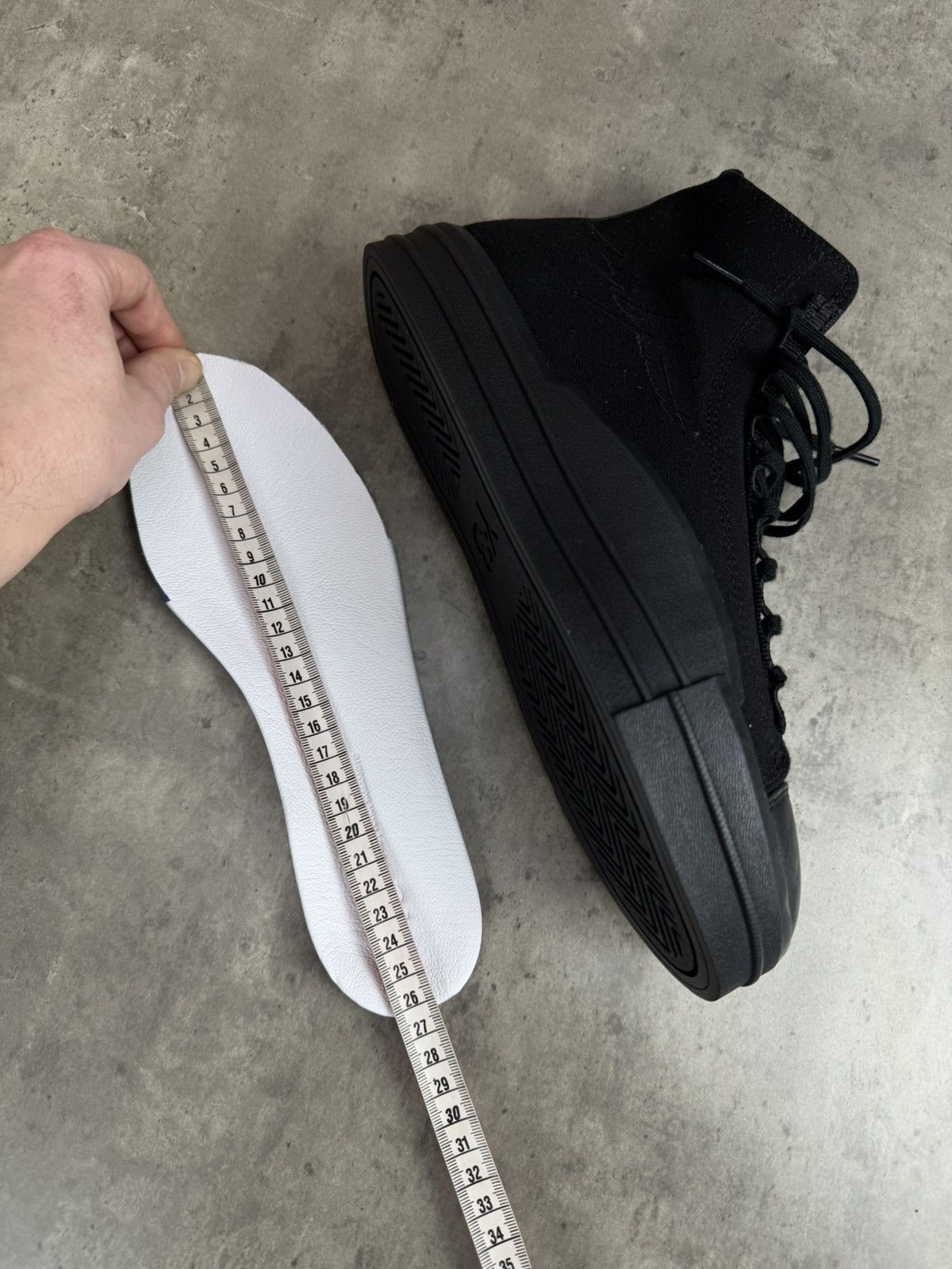 Adidas Adidas Y-3 Yuben Mid Triple Black Sneakers Size US 7.5 Size US 7.5 / EU 40-41 - 10 Thumbnail