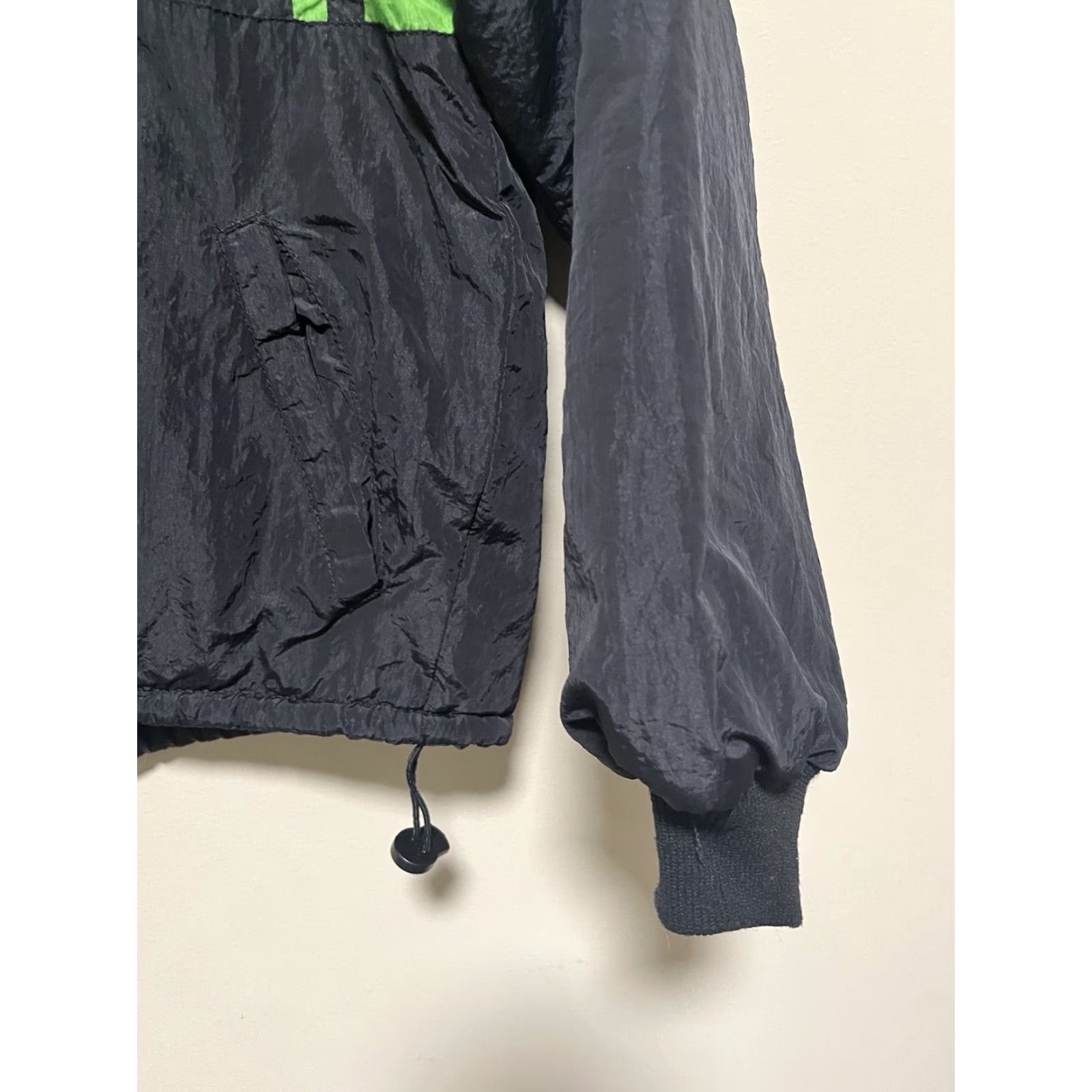 Vintage VINTAGE Arctic Cat Coat Womens M Black 90s USA Bomber Jacket Zip Full Zip Insulated Pockets Winter Fall Knit Nylon Silver Logo Embroidered Size M / US 6-8 / IT 42-44 - 6 Thumbnail