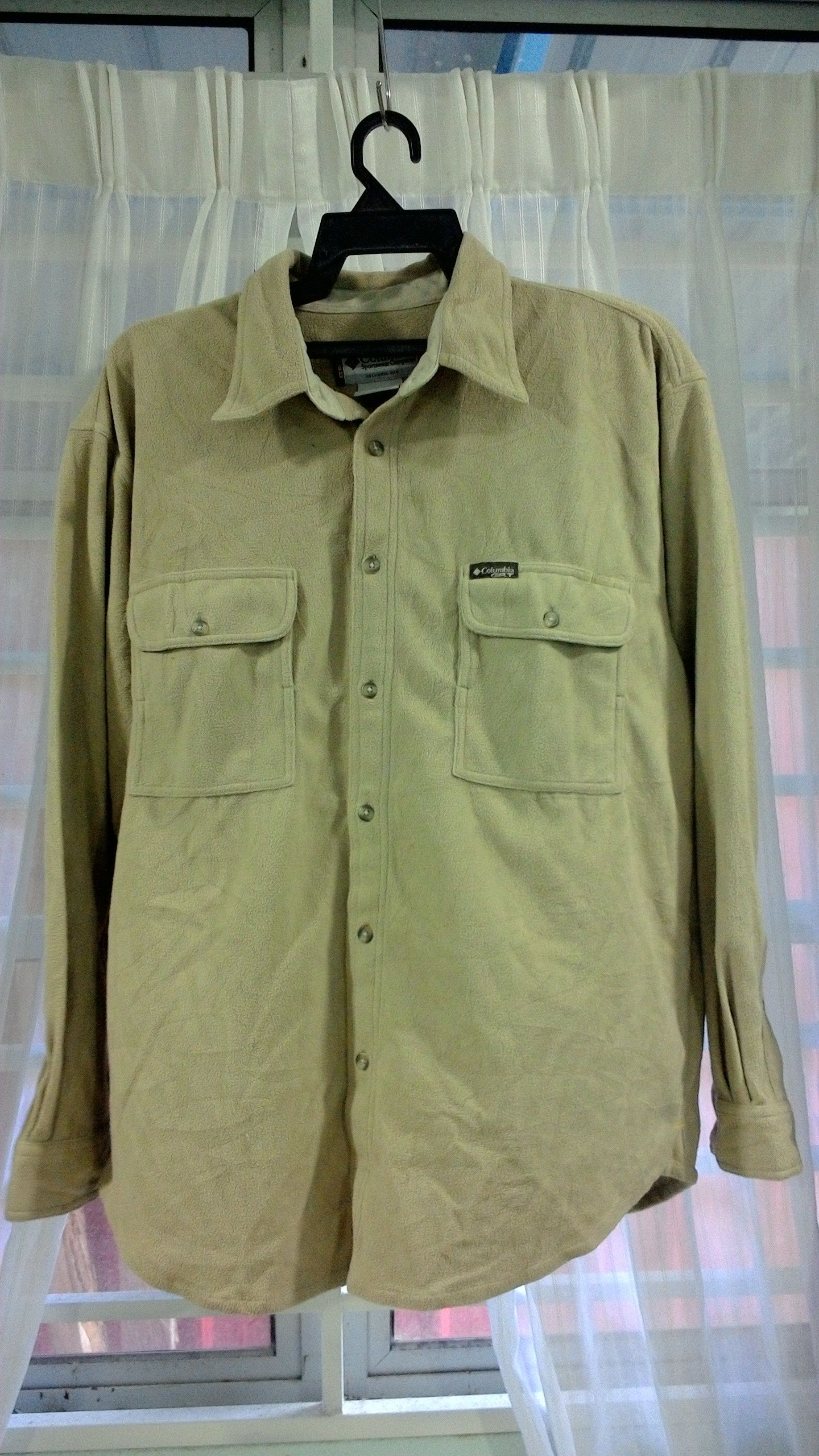 Columbia wool long sleeve shirt