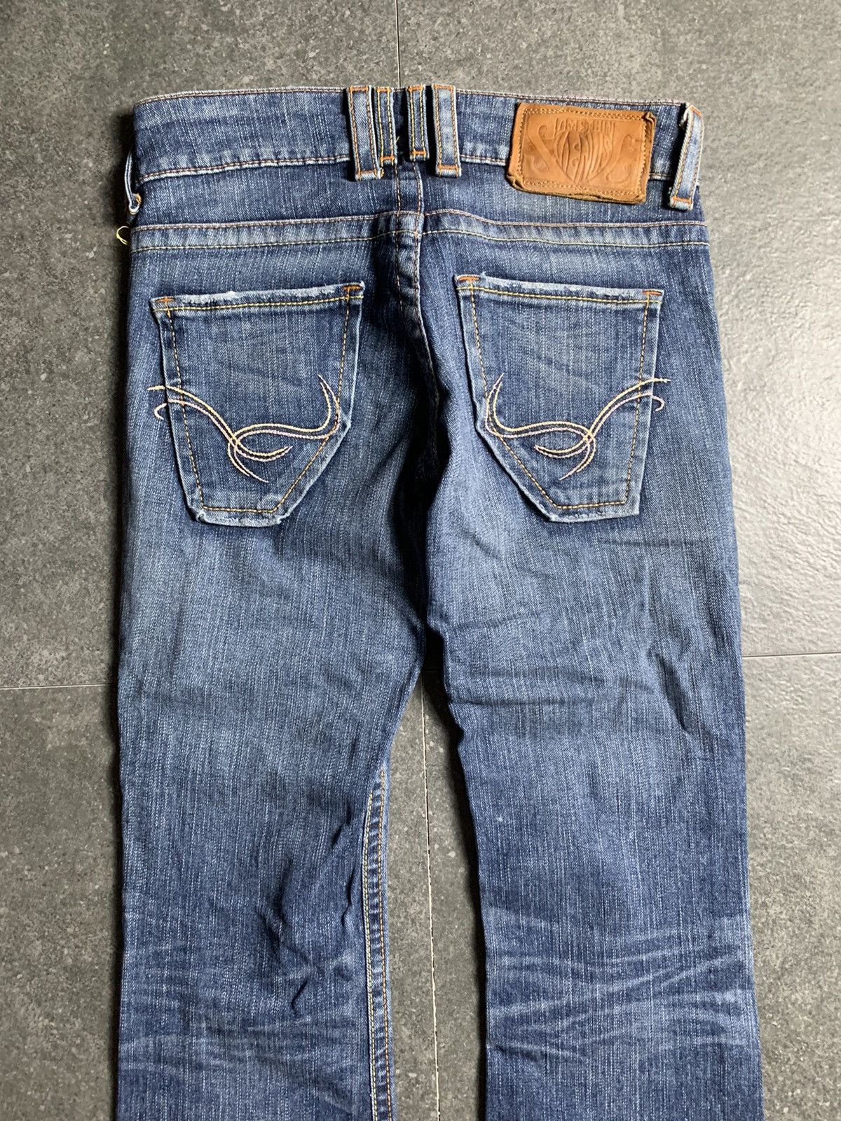 If Six Was Nine × Japanese Brand × Le Grande Bleu (L.G.B.) 2000s Vienus Bliss by Something Edwin Bootcut Jeans Size US 28 / EU 44 - 11 Thumbnail