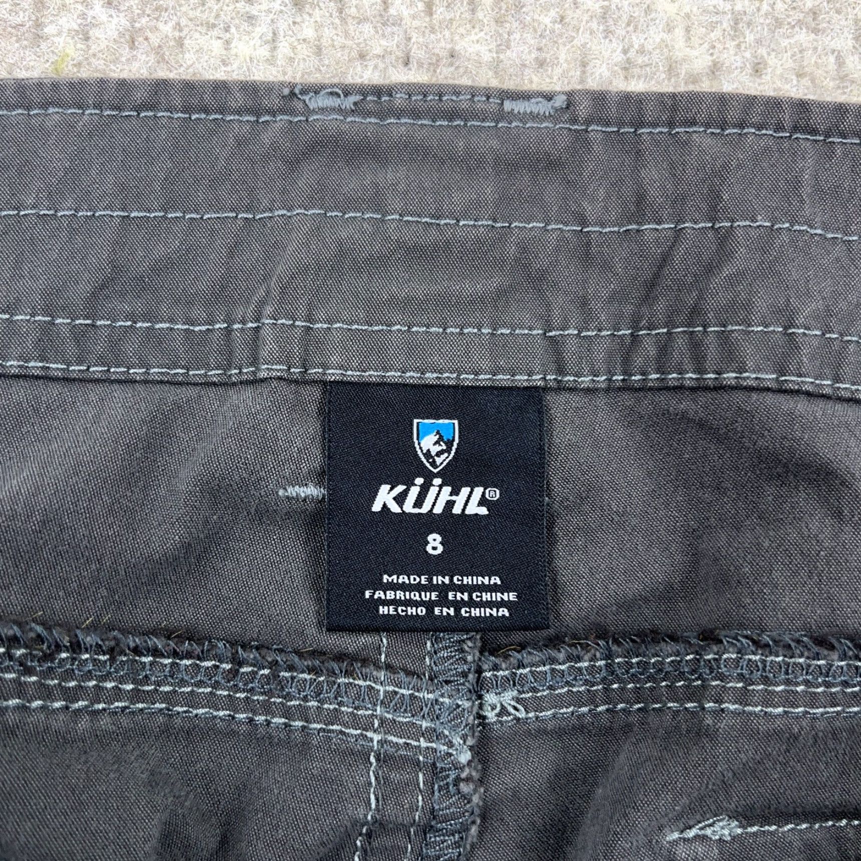 Vintage Kuhl Shorts Women Gray Cargo 8 Hiking Outdoor Renegade Casual Summer Spring Fall Mens Women? Size 30" / US 8 / IT 44 - 3 Thumbnail