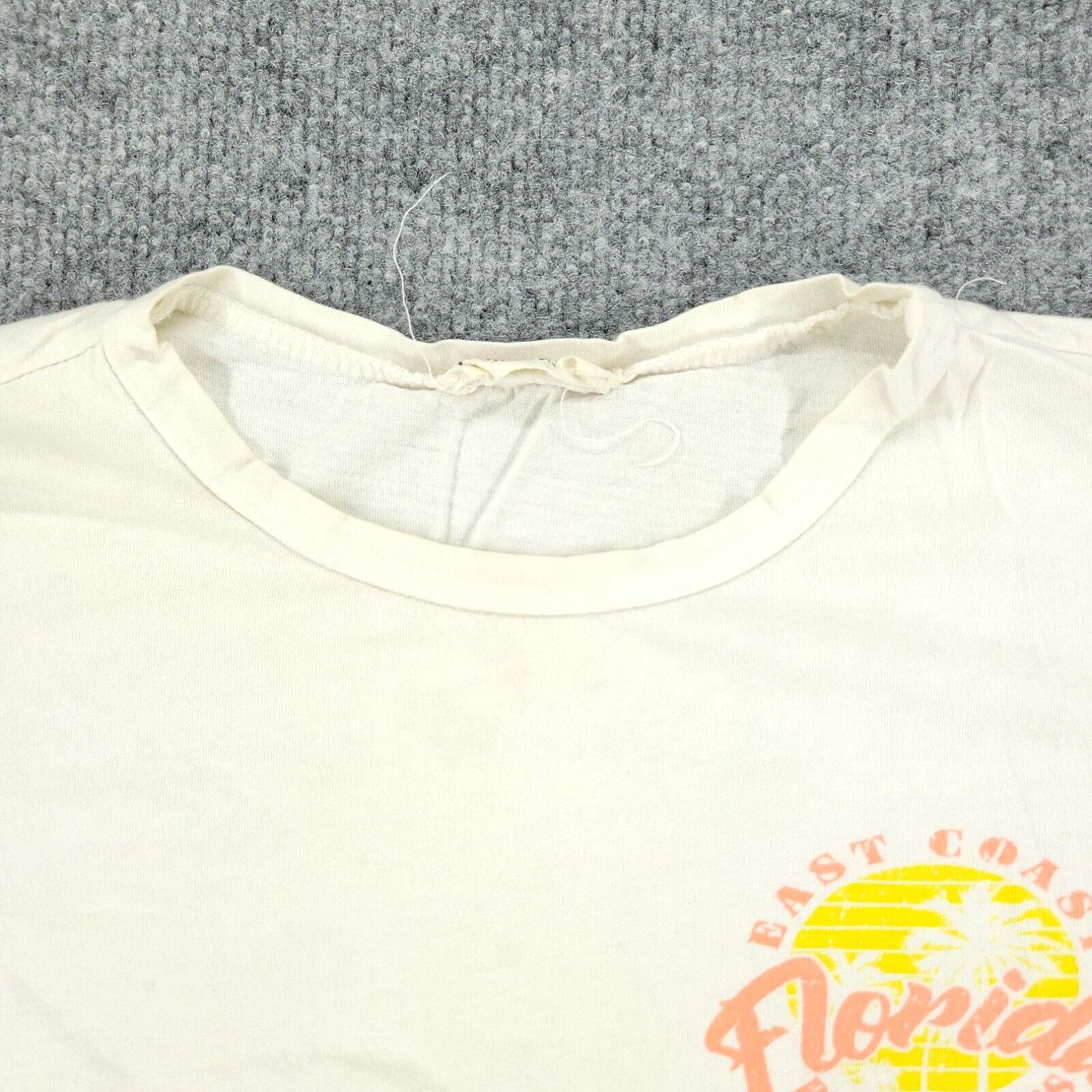 Vintage French Pastry Shirt Women Large White Florida Beach Graphic Tee Short Sleeve Top Size L / US 10 / IT 46 - 3 Thumbnail