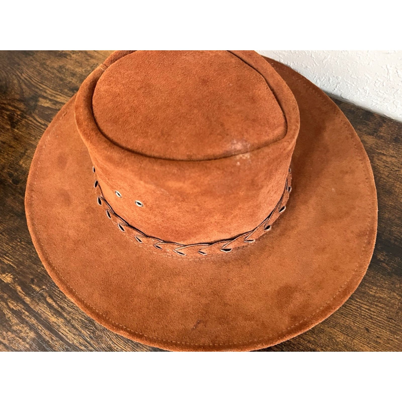 Vintage VINTAGE Australia Down Under Cowboy Brown Leather Suede Country Hat L Men Brown Cowboy/Western 23” circumference Boys/Girls? Size ONE SIZE - 5 Thumbnail