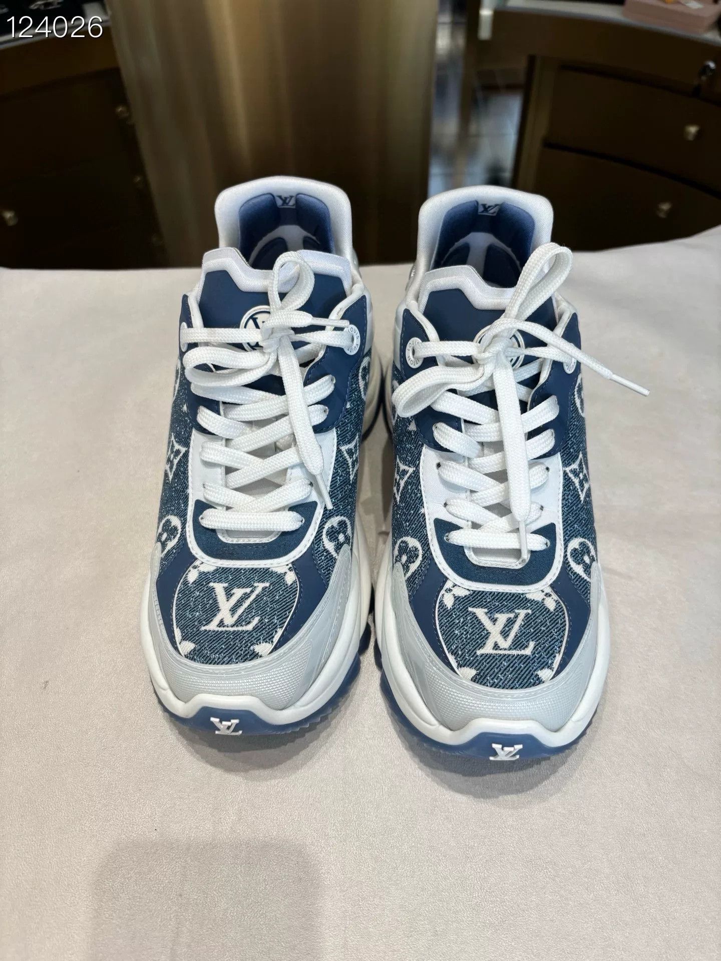 Louis Vuitton Louis Vuitton Blue Star Print Dad Shoes Size US 7 / IT 37 - 1 Thumbnail