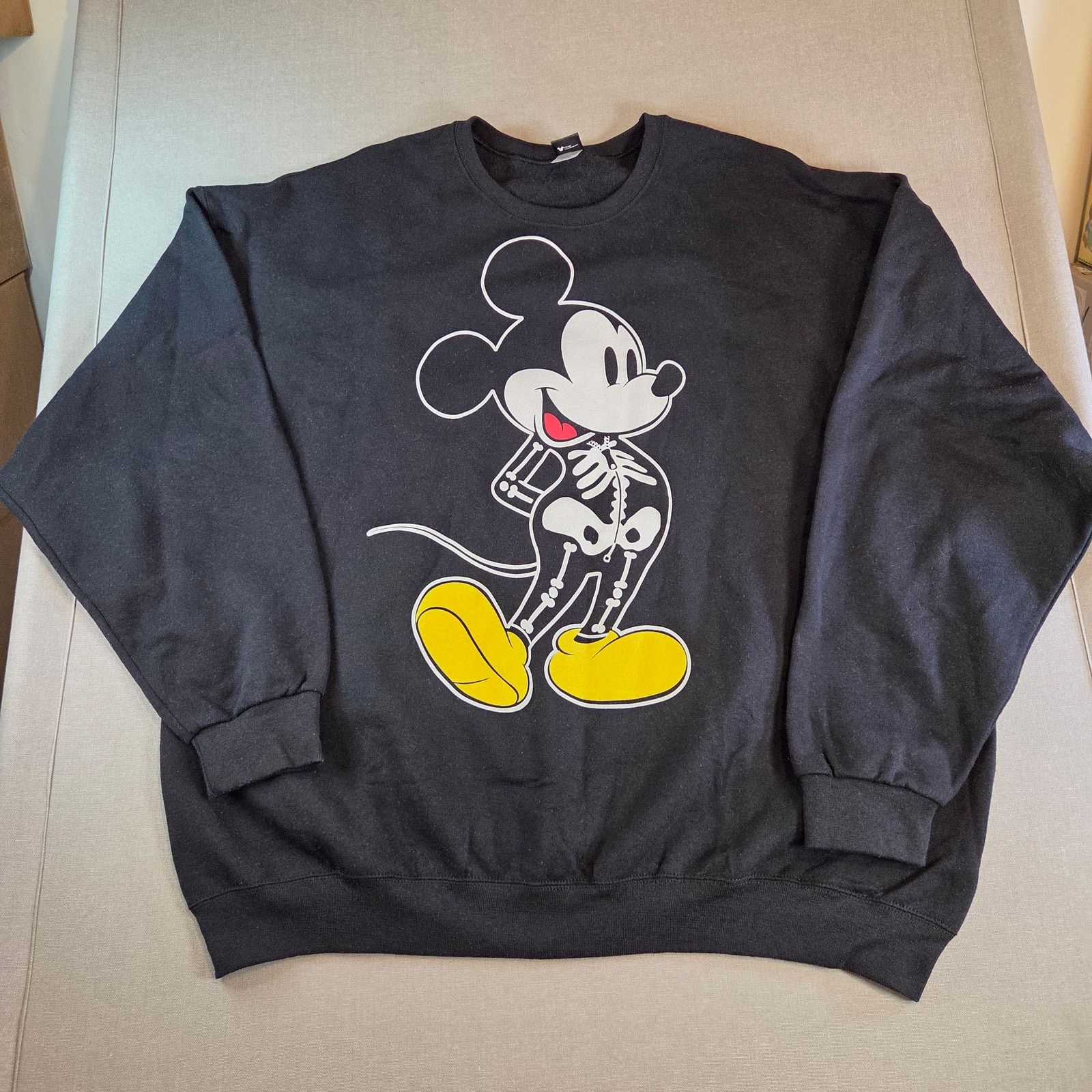 Disney Disney Mickey Skeleton Sweatshirt XXL Size US XXL / EU 58 / 5 - 1 Thumbnail