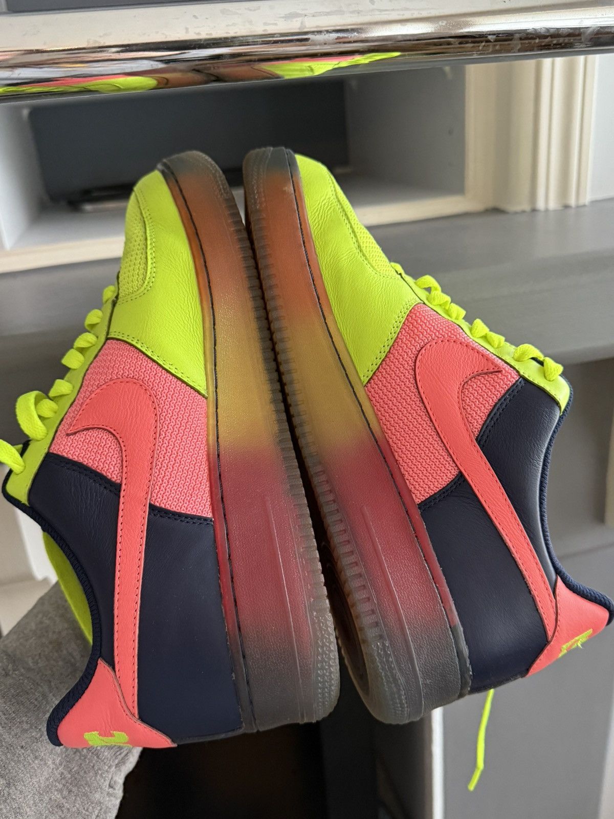 Nike Nike Air Force 1 NYC Nike iD Low Top Sneaker 2015 9.5 Size US 9.5 / EU 42-43 - 4 Thumbnail