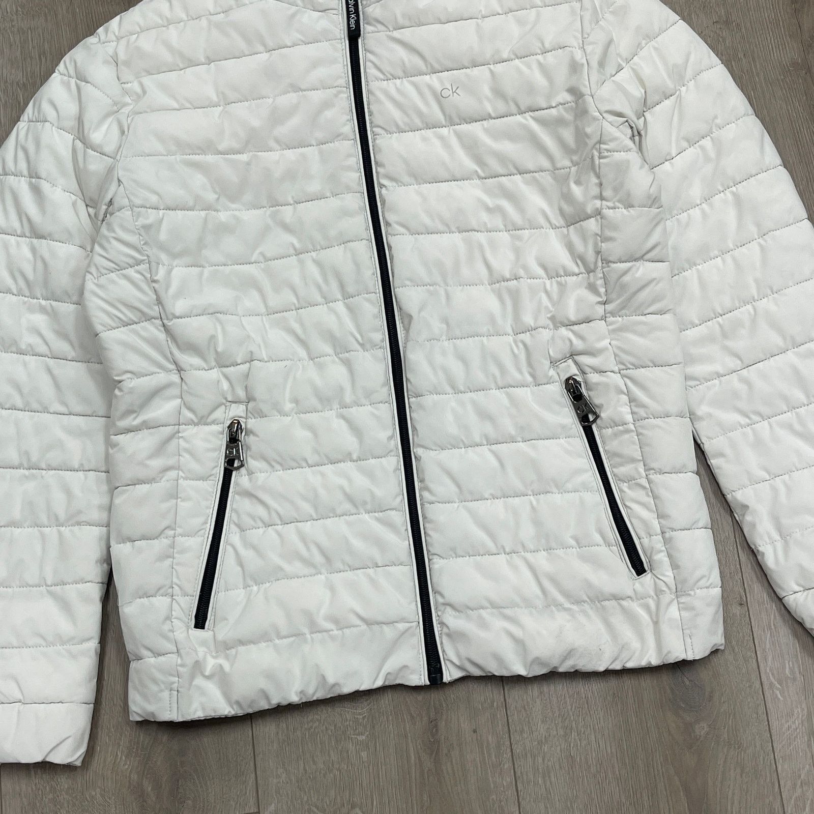 Calvin Klein Calvin Klein Packable Puffer Quilted Zip Up Jacket White Size US S / EU 44-46 / 1 - 2 Thumbnail