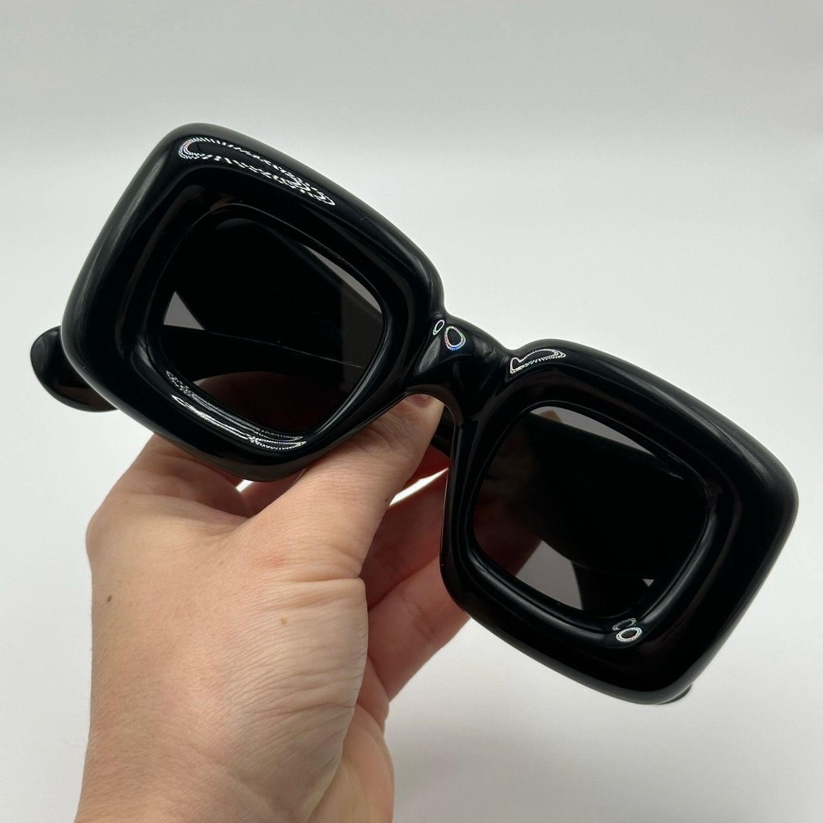 Loewe Loewe Sunglasses FASHION SHOW Inflated Square LW40098I 01A Size ONE SIZE - 9 Thumbnail