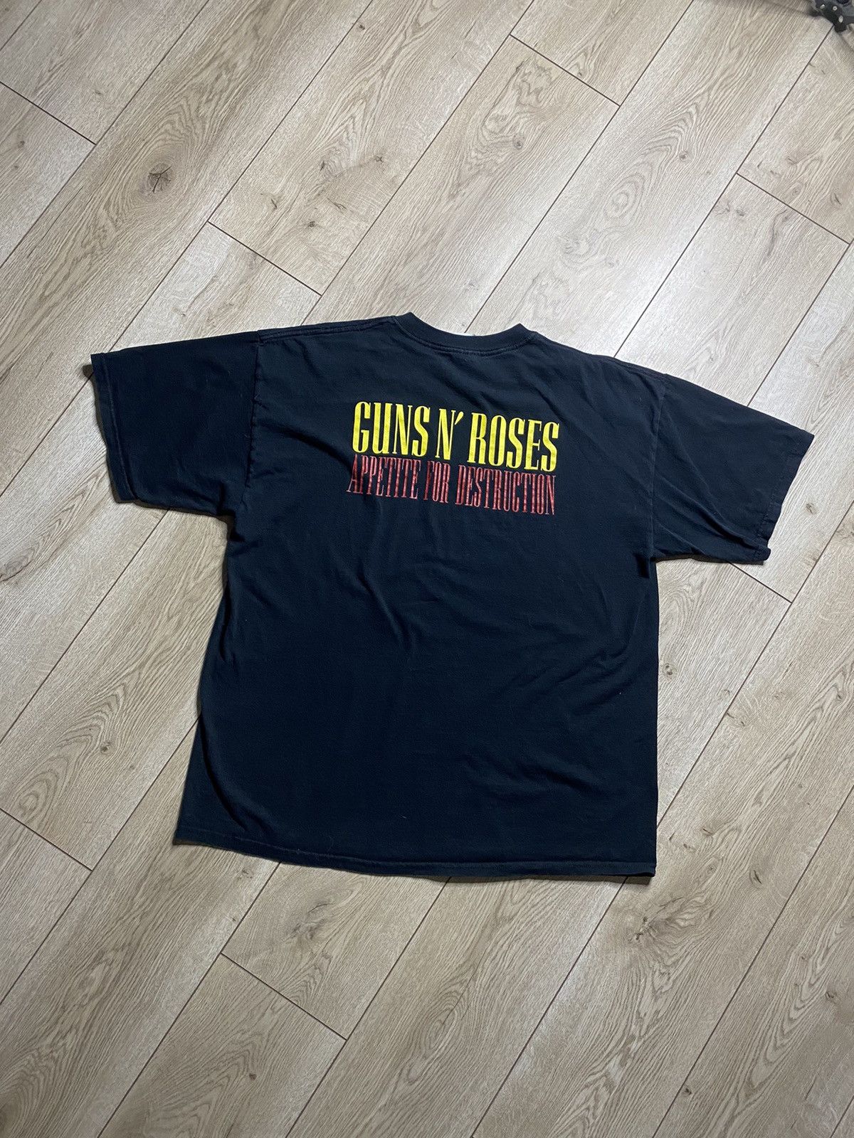 Band Tees Vintage 2004 Guns N Roses Appetite For Destruction T-Shirt Size US XL / EU 56 / 4 - 7 Thumbnail