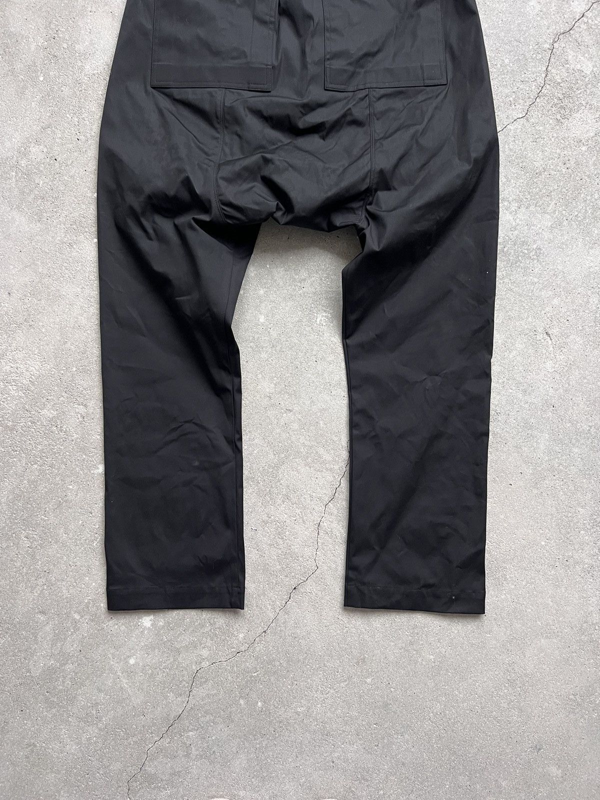 Rick Owens SS24 LIDO RICK OWENS BLACK PANTS Size US 38 / EU 54 - 11 Thumbnail