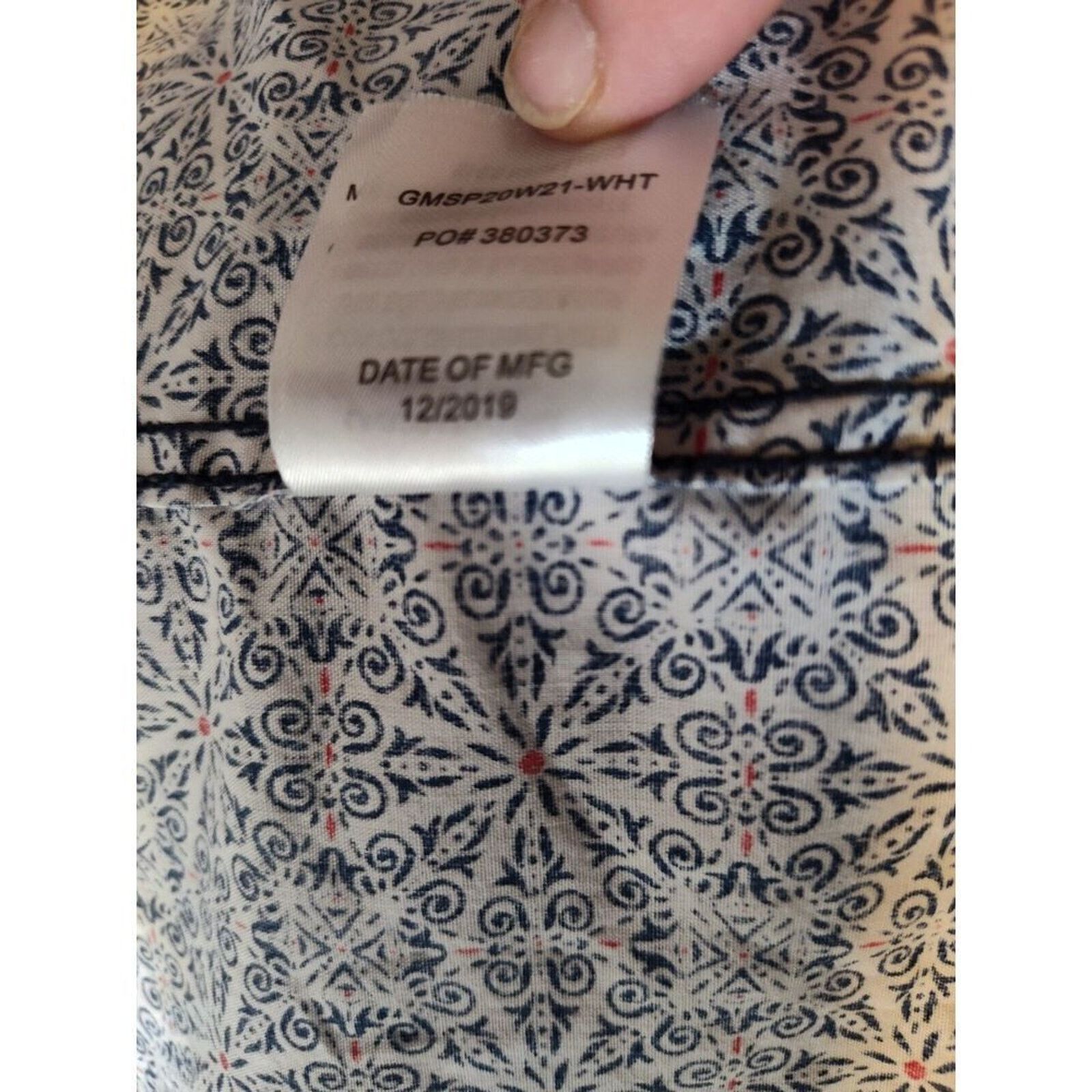 Other Gibson Trading Mens Button Up Abstract Red White Blue Large Size US L / EU 52-54 / 3 - 14 Thumbnail