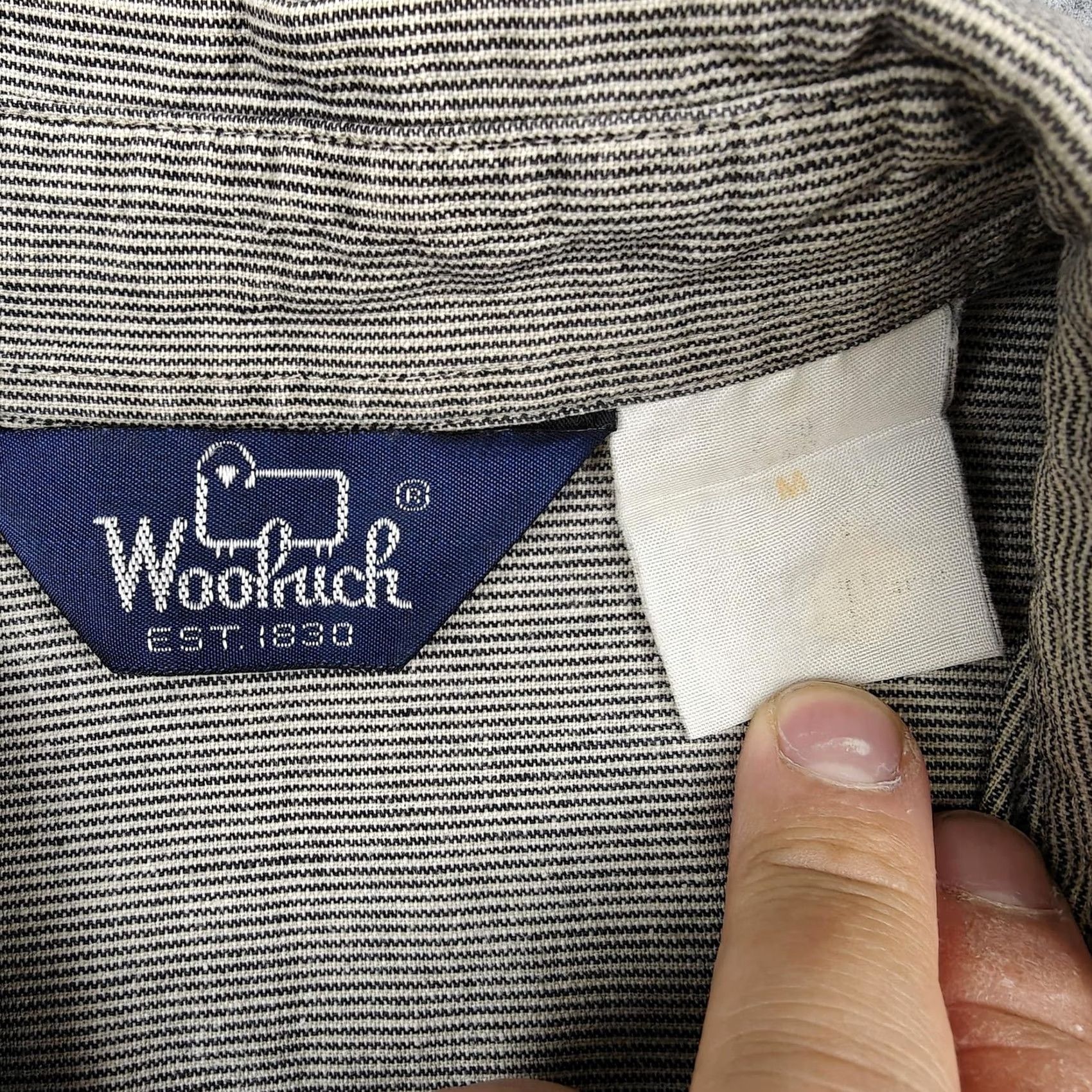 Vintage VINTAGE Woolrich Shirt Mens L Beige Striped Short Sleeve Button-Up Casual Size US L / EU 52-54 / 3 - 3 Thumbnail