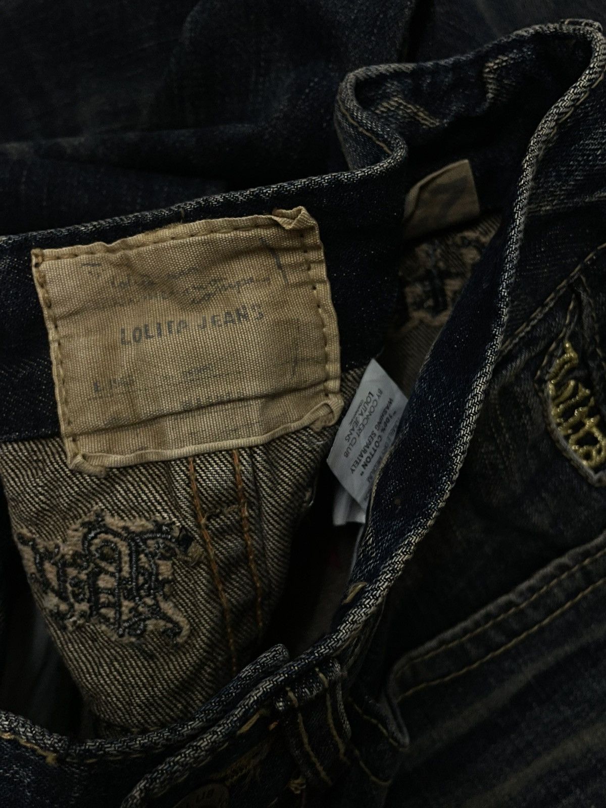 Tornado Mart 1990S LOLITA JAPAN DESIGNER SKULL ART MUDWASH ICONIC DENIM Size US 28 / EU 44 - 14 Thumbnail