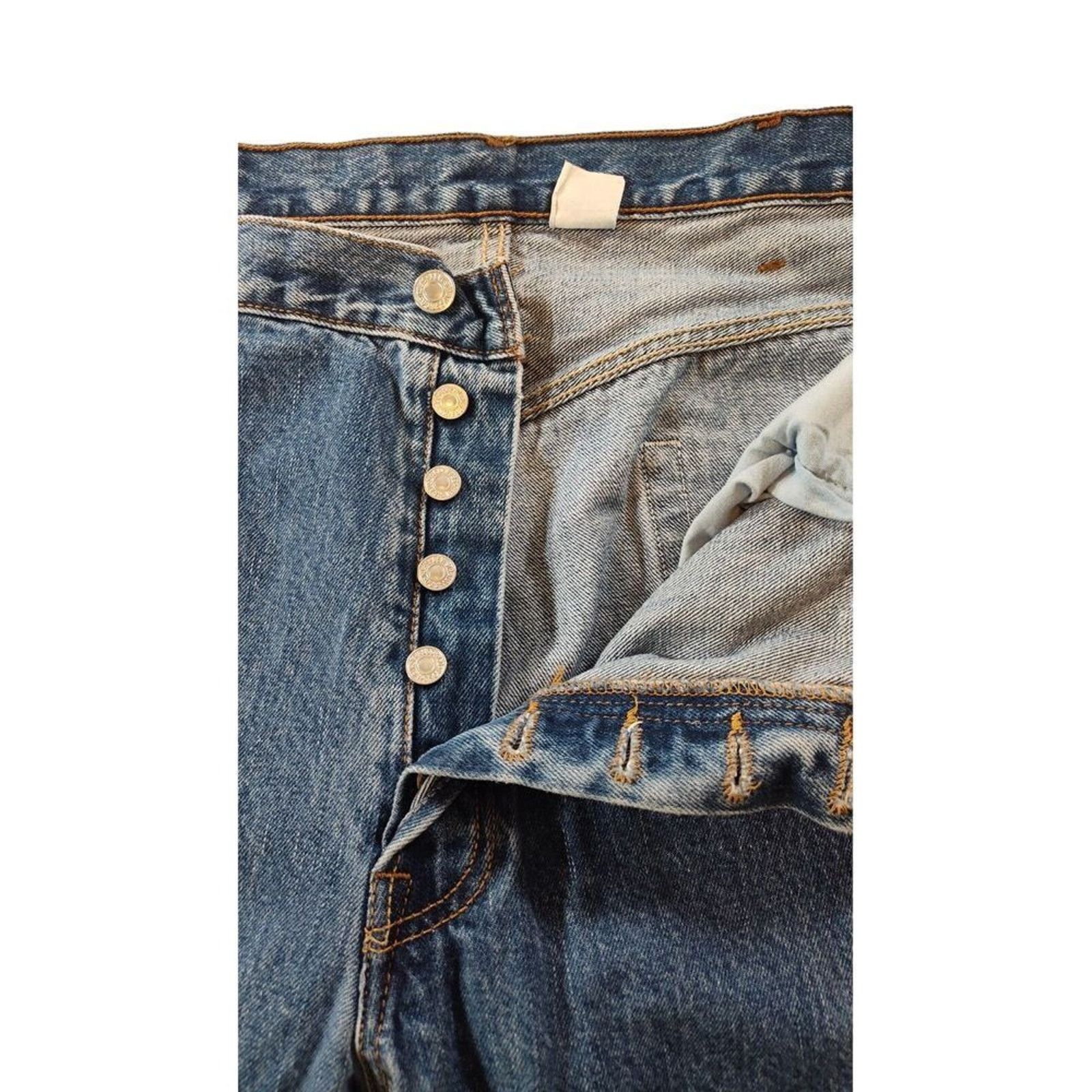 Levi's Levis 501 Vintage 1994 Jeans Men 40x32 Blue Button Fly Size US 40 / EU 56 - 3 Thumbnail