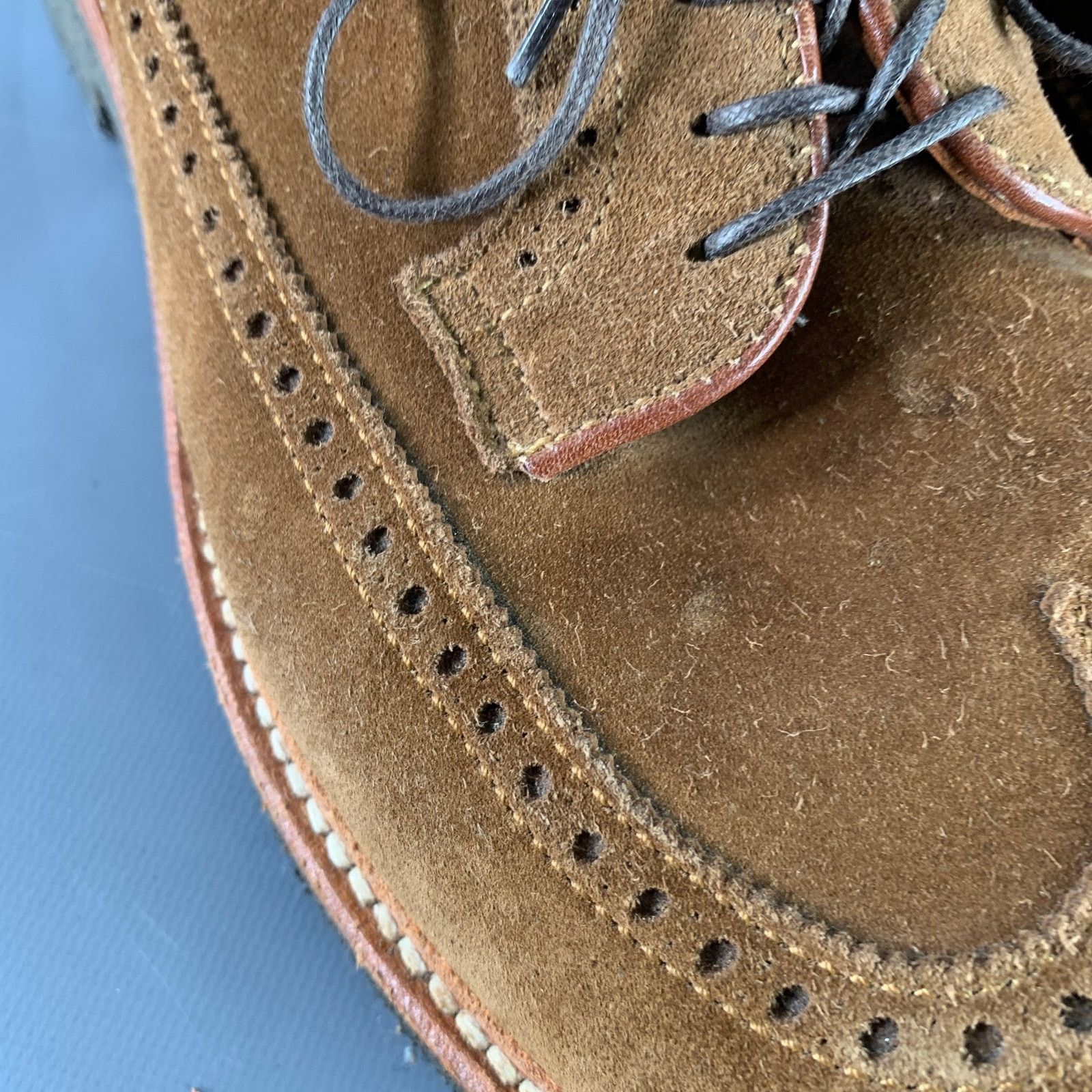 Alden ALDEN Size 12.5 Brown Perforated Suede Wingtip Lace-Up Shoes Size US 12.5 / EU 45-46 - 9 Thumbnail