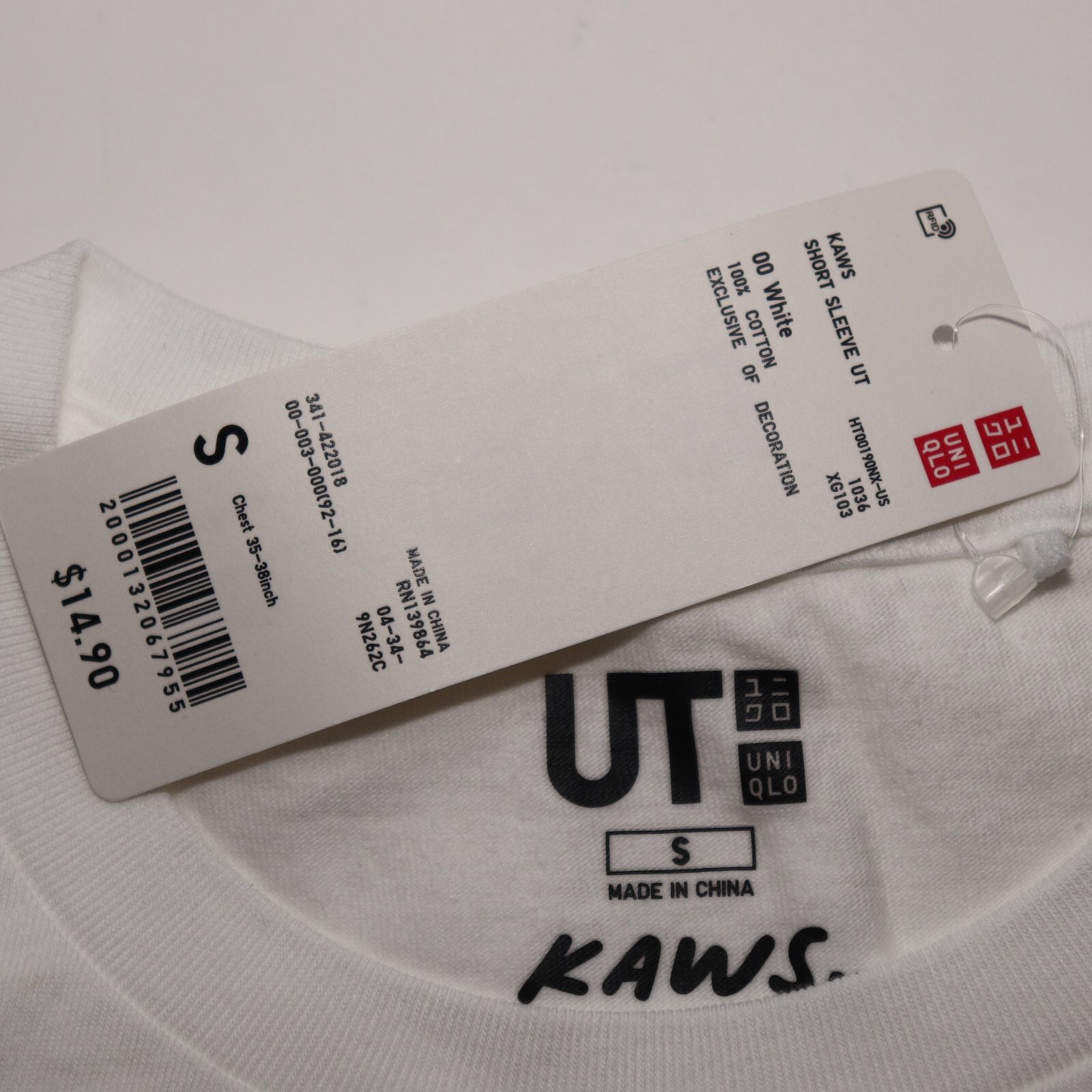 Kaws KAWS x Uniqlo Gone White Tee Size Small US Sizing White Com Size US S / EU 44-46 / 1 - 5 Thumbnail