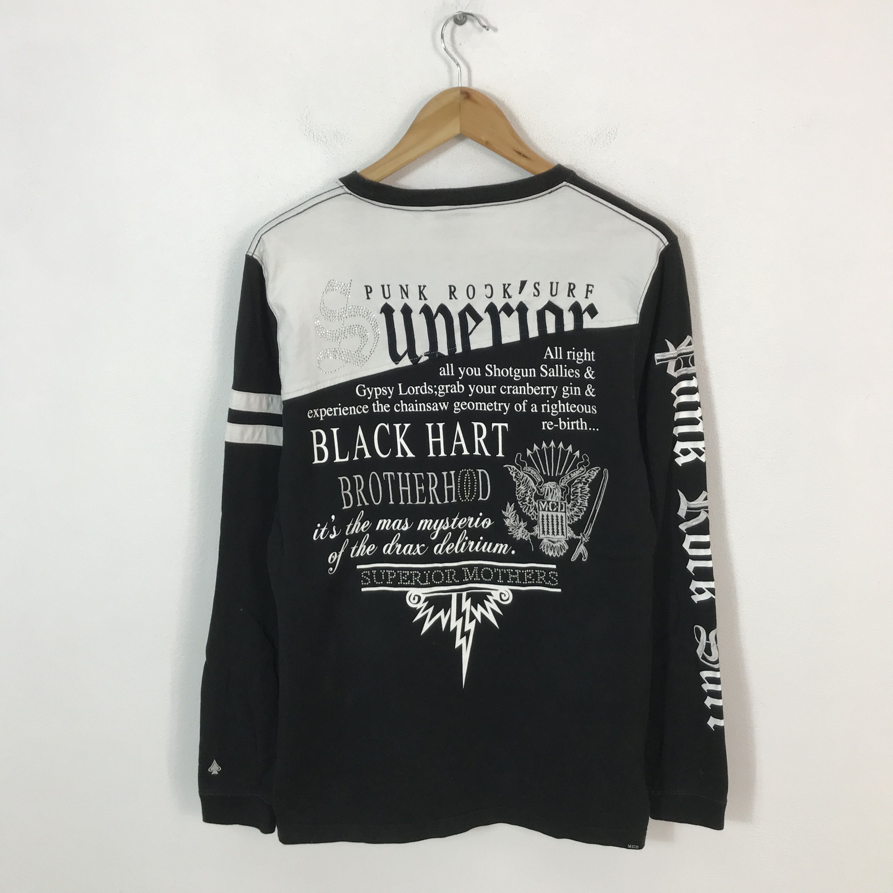 Japanese Brand more core division Embroidery Design Long sleeve T-shirt Size US L / EU 52-54 / 3 - 1 Thumbnail